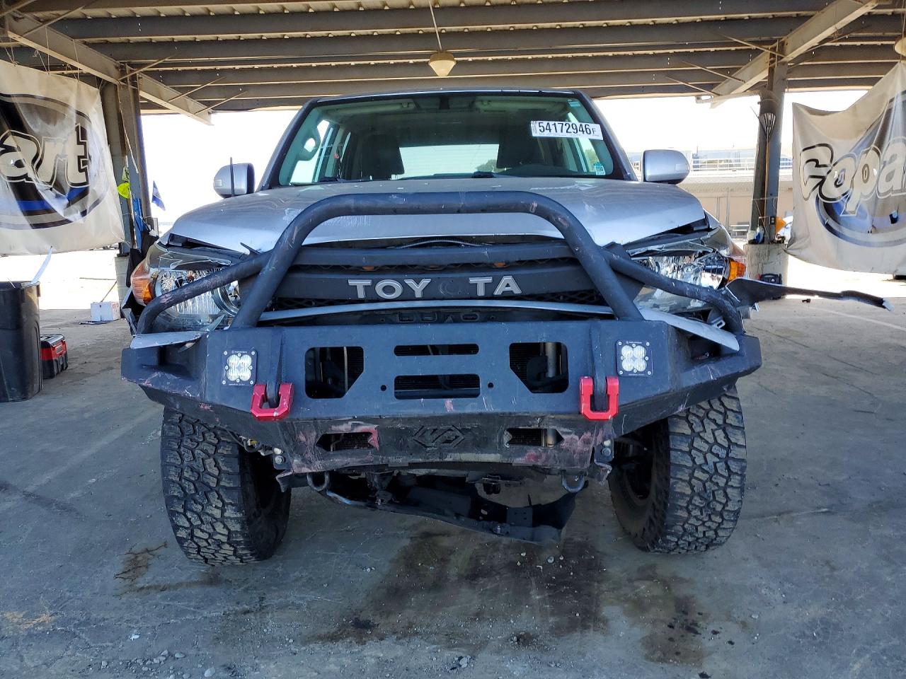 2011 Toyota 4runner Sr5 Silver vin: JTEBU5JR0B5035405