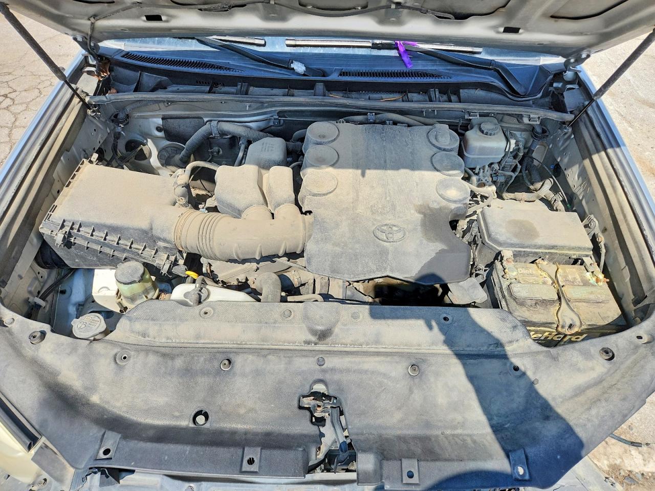 2011 Toyota 4runner Sr5 Silver vin: JTEBU5JR0B5039504