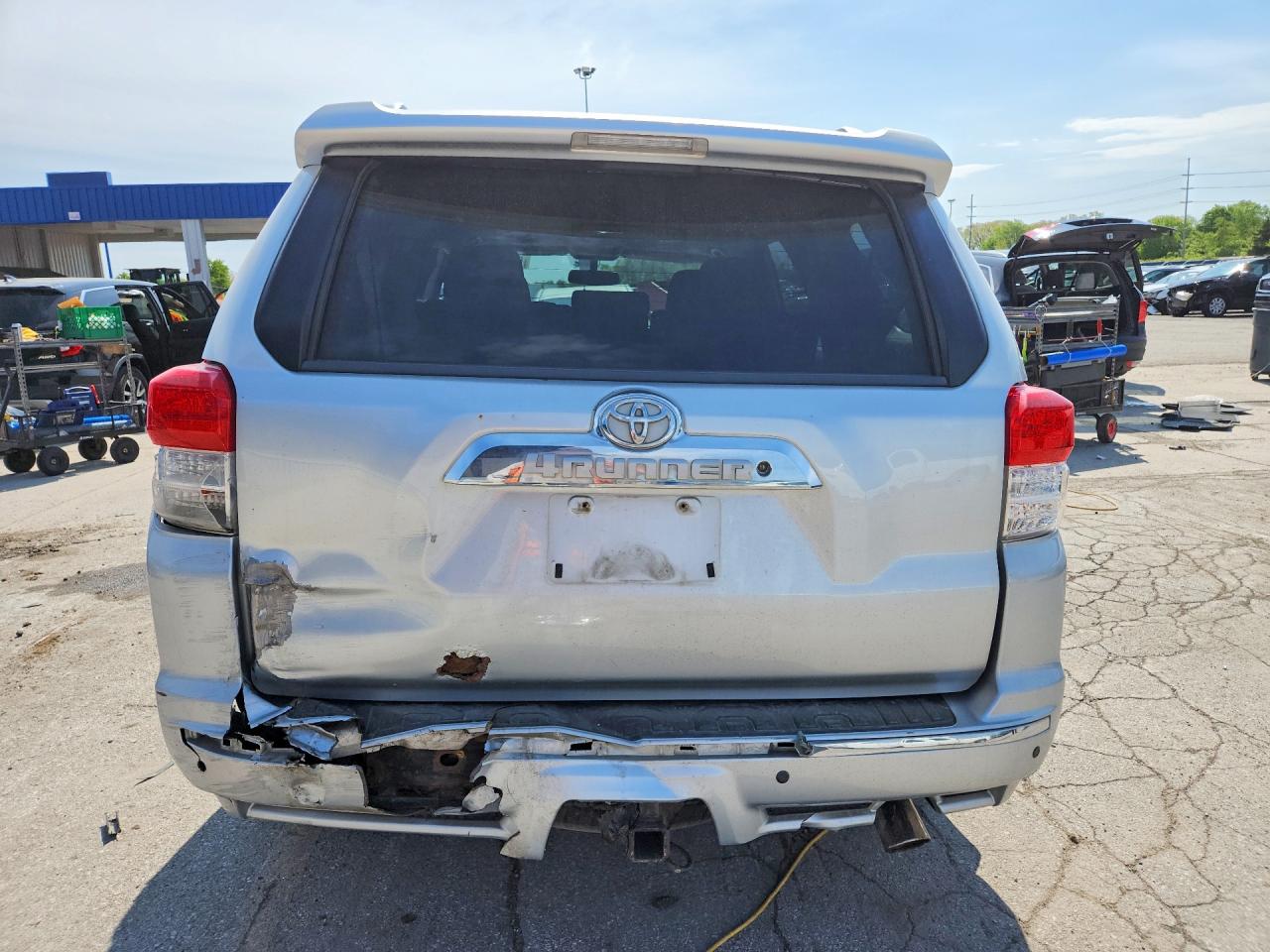 2011 Toyota 4runner Sr5 Silver vin: JTEBU5JR0B5039504