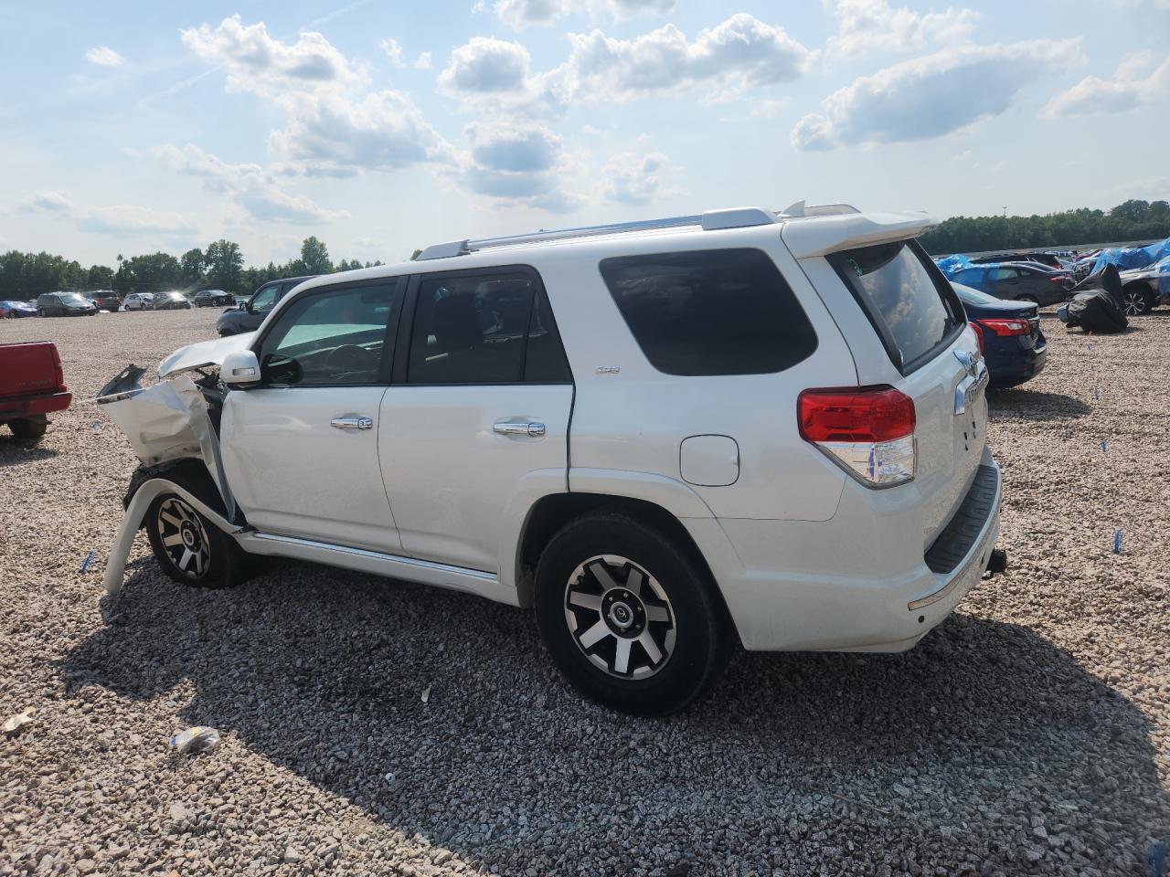 2011 Toyota 4runner Sr5 White vin: JTEBU5JR0B5048915