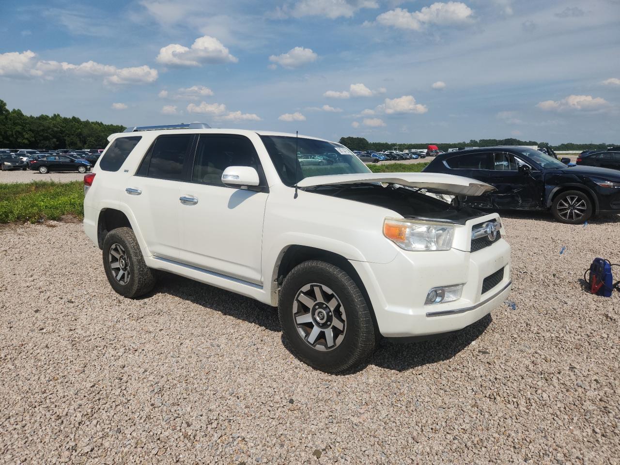 2011 Toyota 4runner Sr5 White vin: JTEBU5JR0B5048915