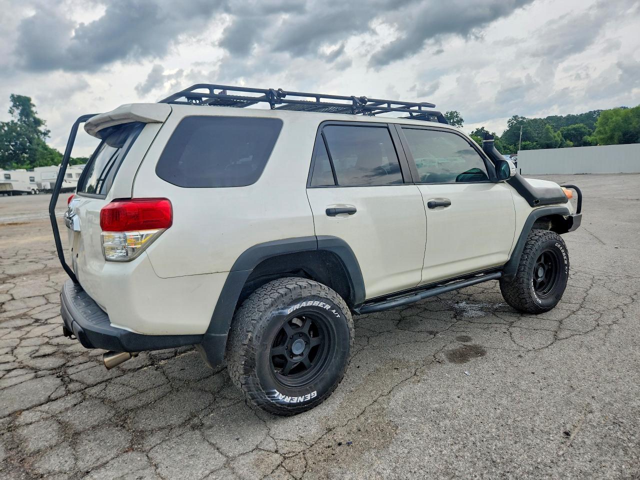 2011 Toyota 4runner Limited White vin: JTEBU5JR0B5054715