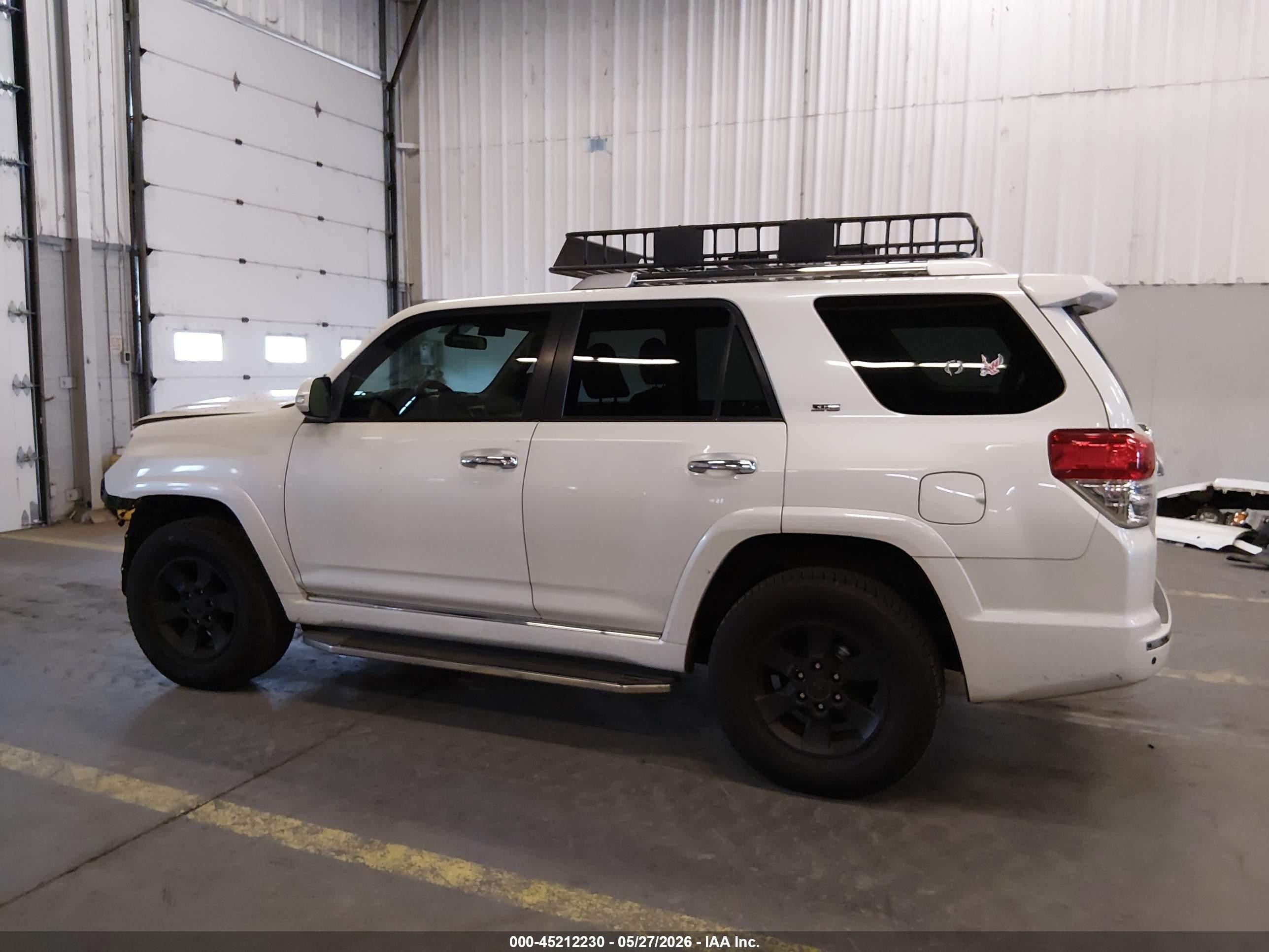 2012 Toyota 4runner Sr5 White vin: JTEBU5JR0C5100965