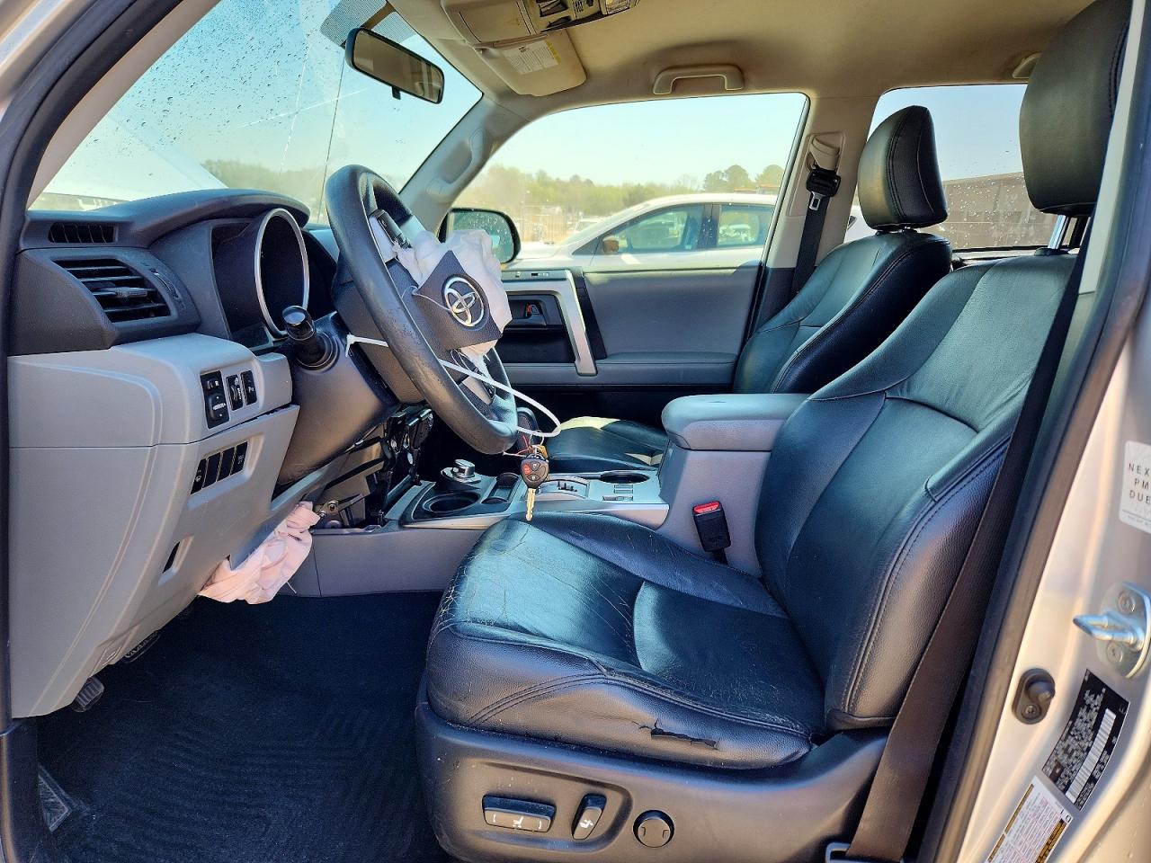 2013 Toyota 4runner Sr5 Silver vin: JTEBU5JR0D5111319