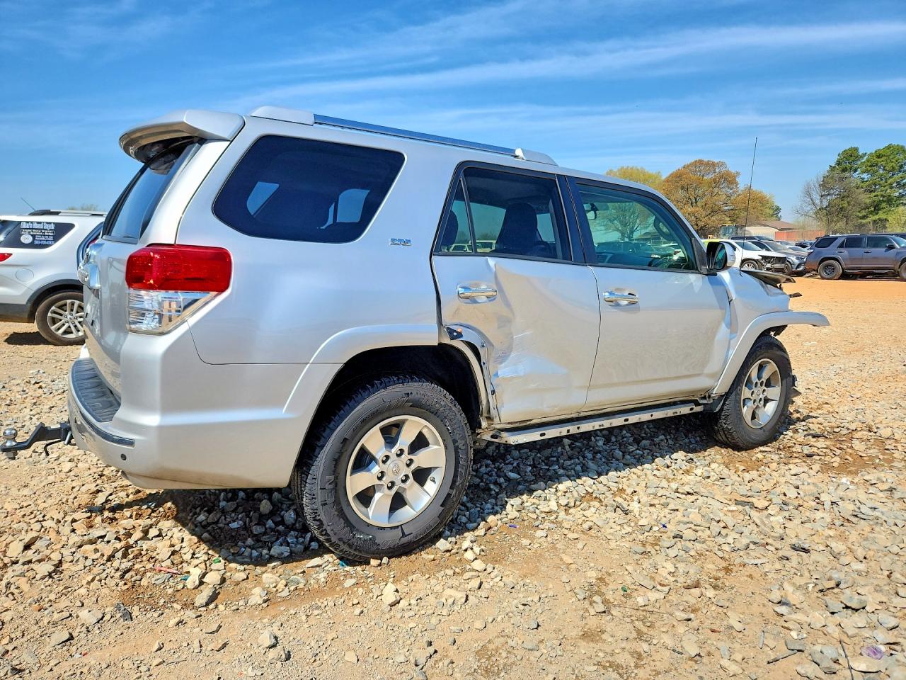 2013 Toyota 4runner Sr5 Silver vin: JTEBU5JR0D5111319