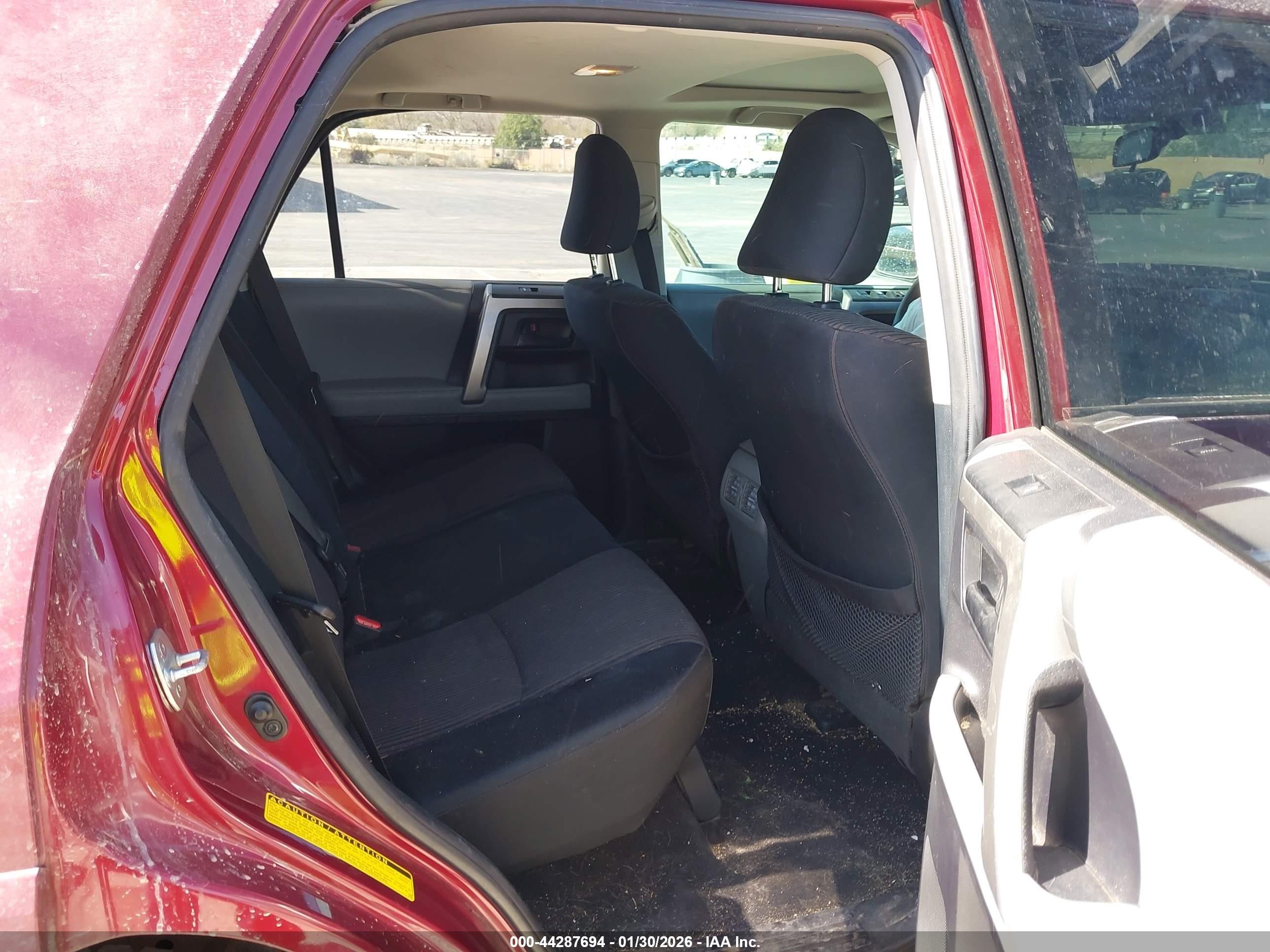 2013 Toyota 4runner Sr5 Red vin: JTEBU5JR0D5123034