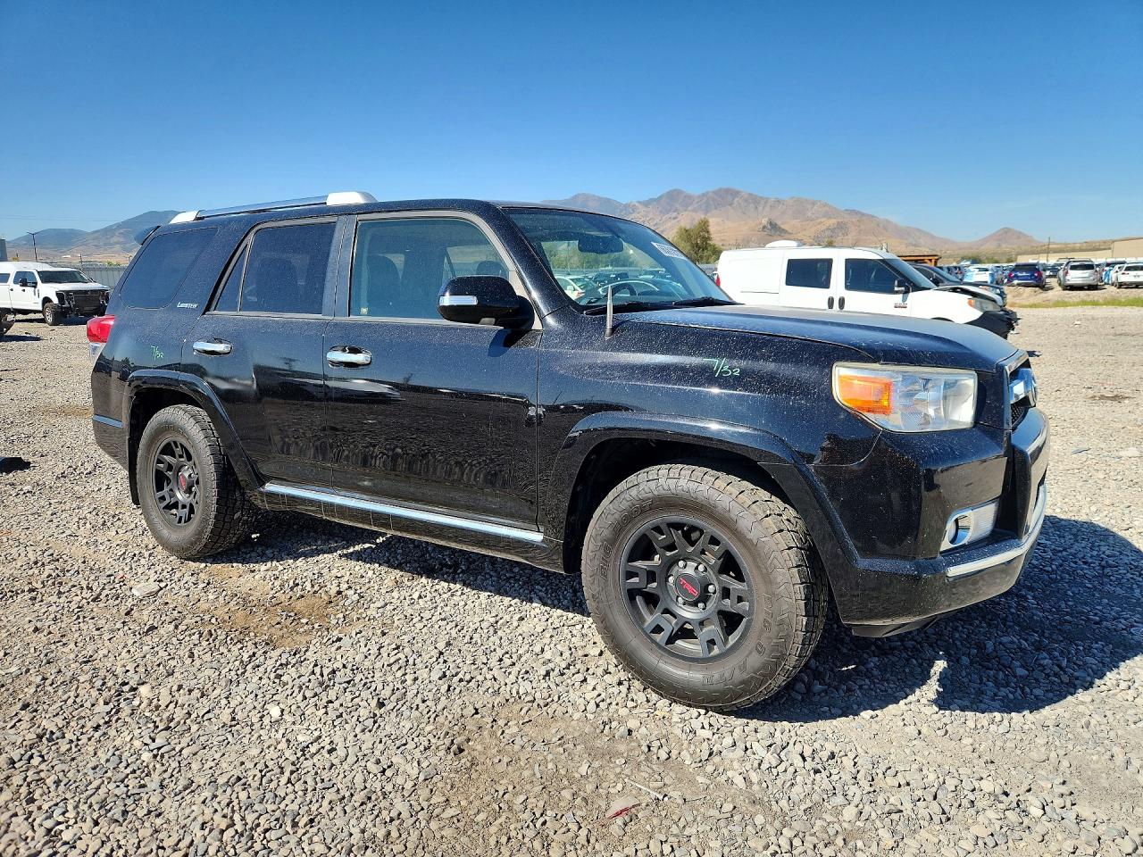 2013 Toyota 4runner Limited Black vin: JTEBU5JR0D5138505