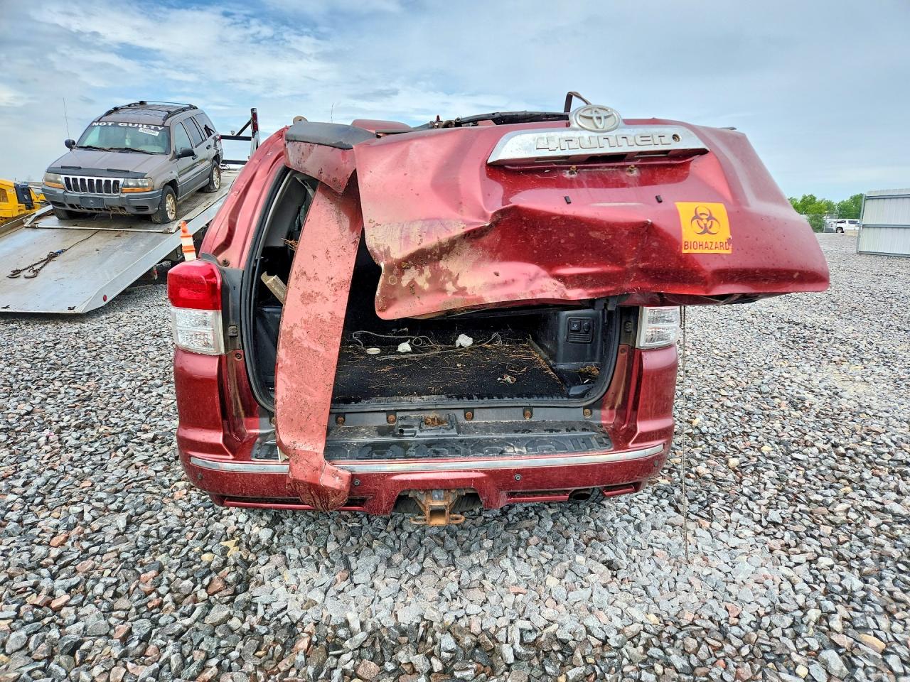2013 Toyota 4runner Sr5 Red vin: JTEBU5JR0D5145485
