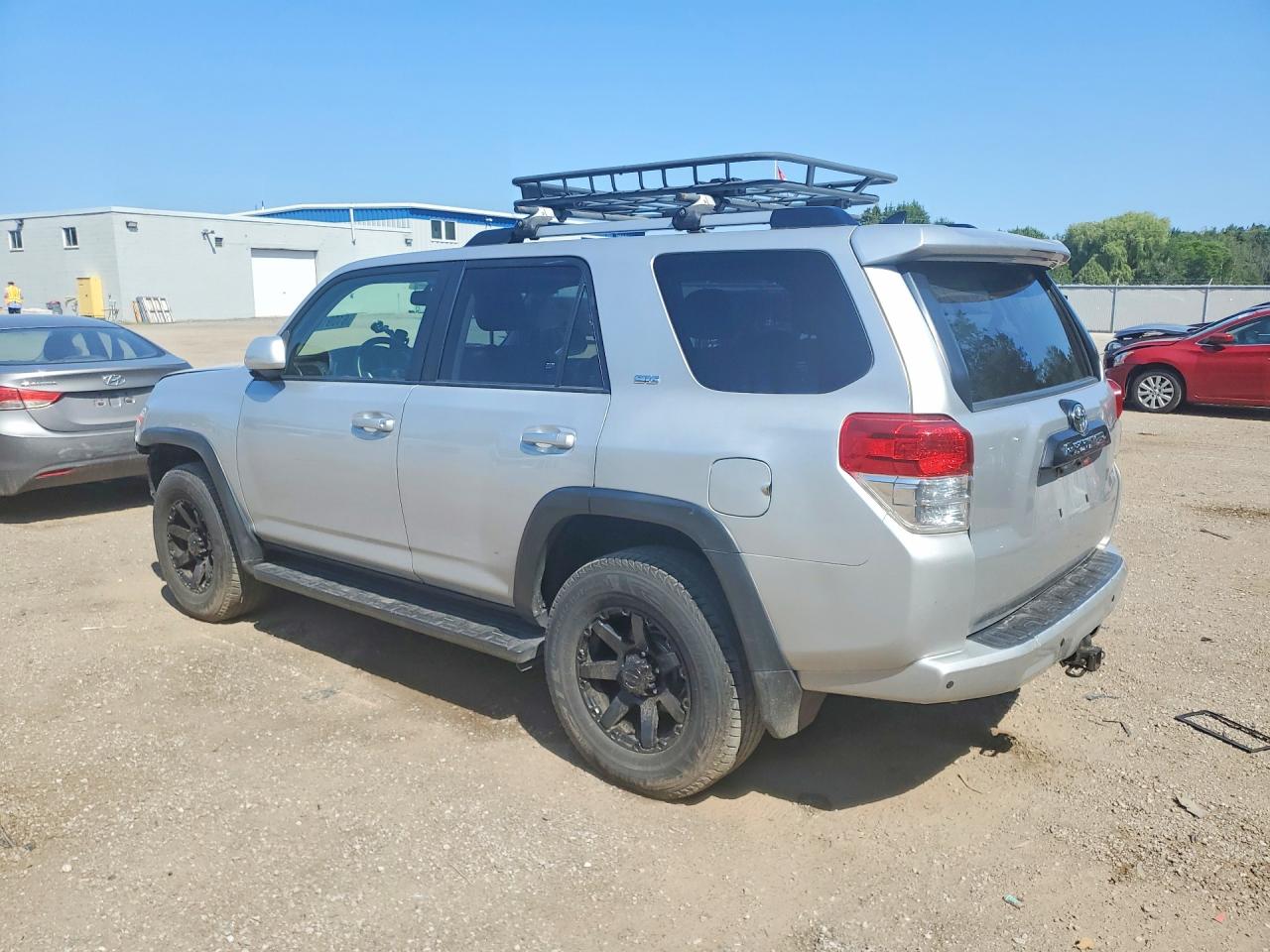 2013 Toyota 4runner Sr5 Silver vin: JTEBU5JR0D5146362