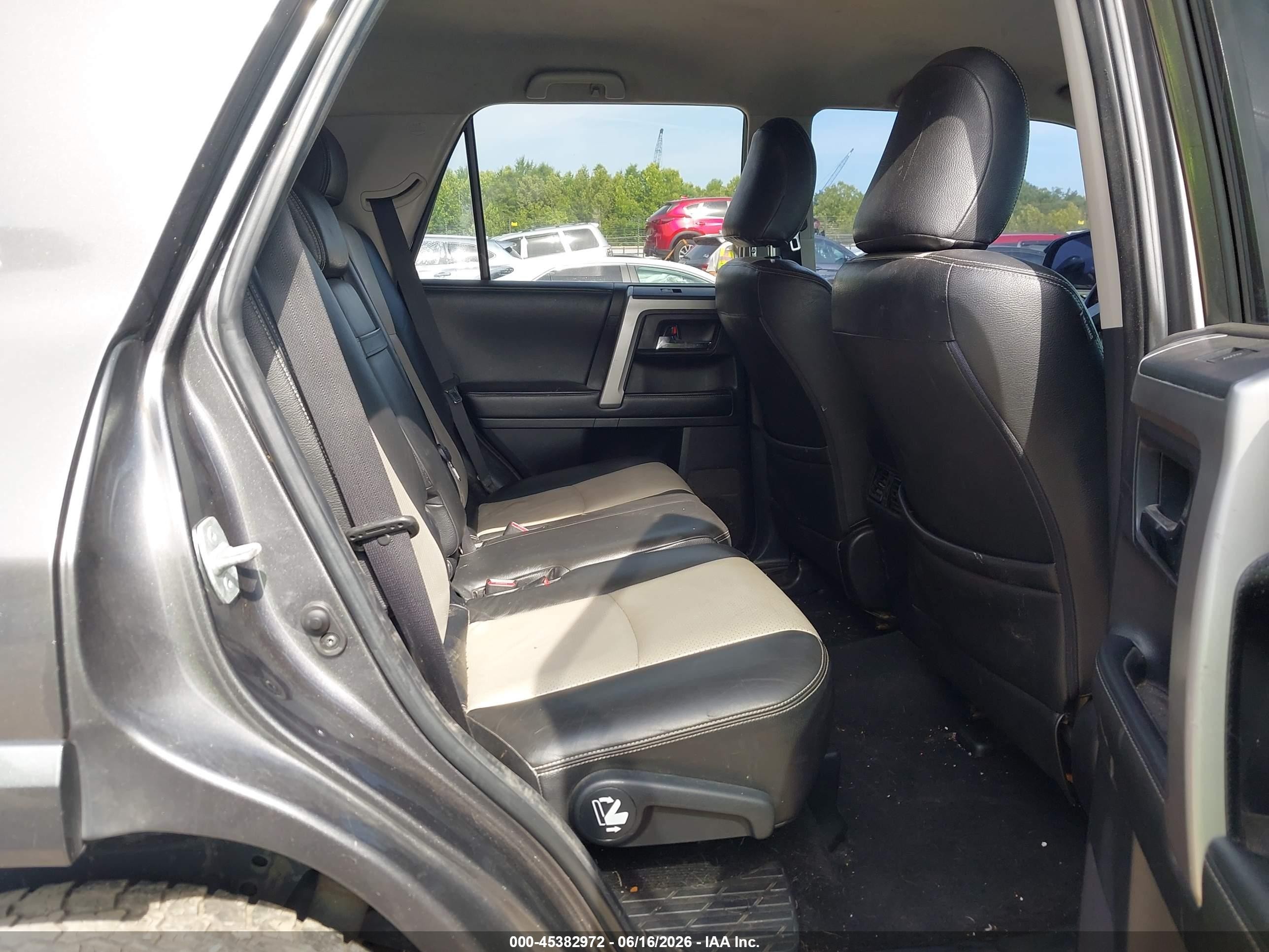2014 Toyota 4runner Sr5 Gray vin: JTEBU5JR0E5161476