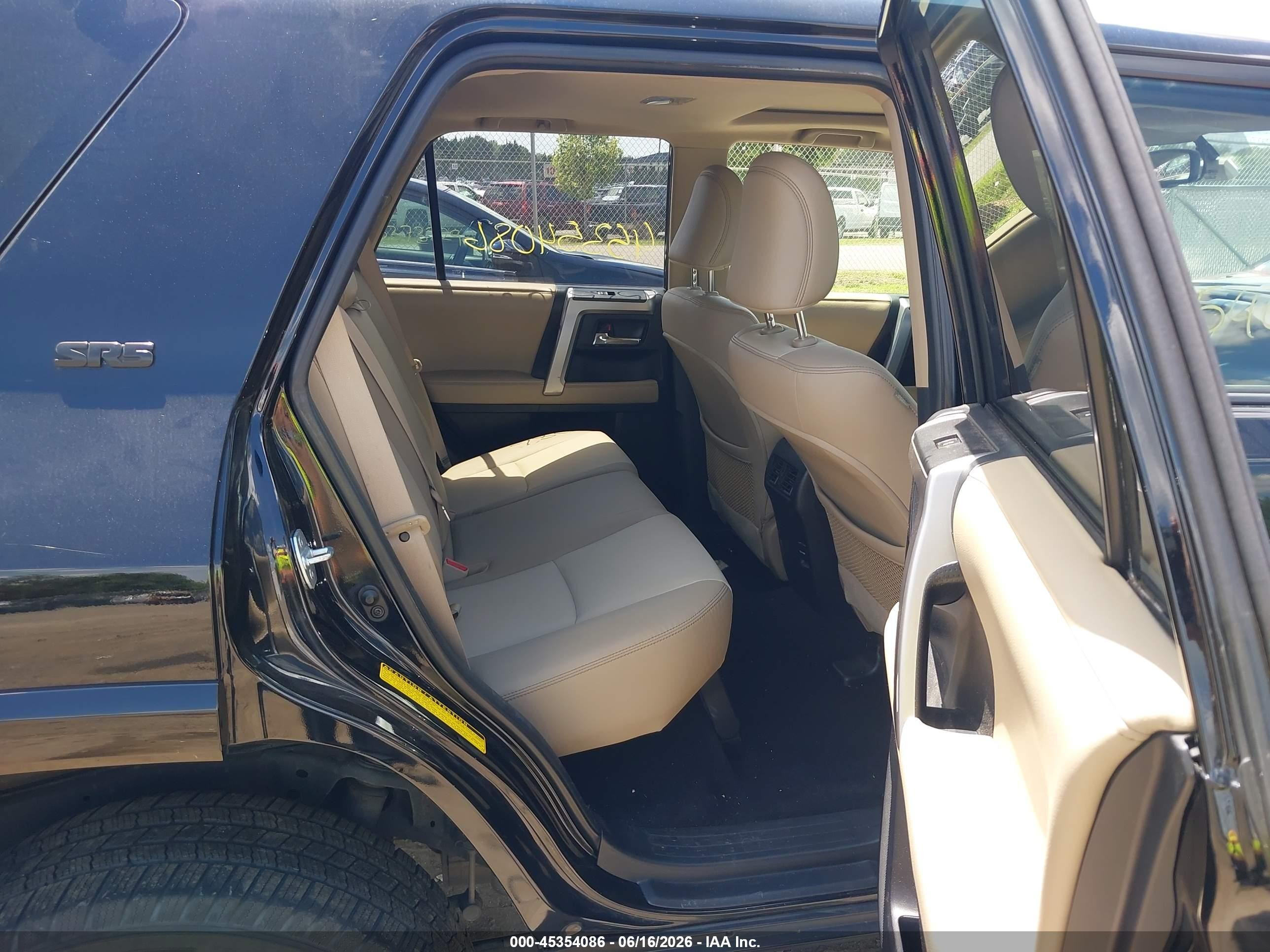 2015 Toyota 4runner Sr5 Premium Black vin: JTEBU5JR0F5250921