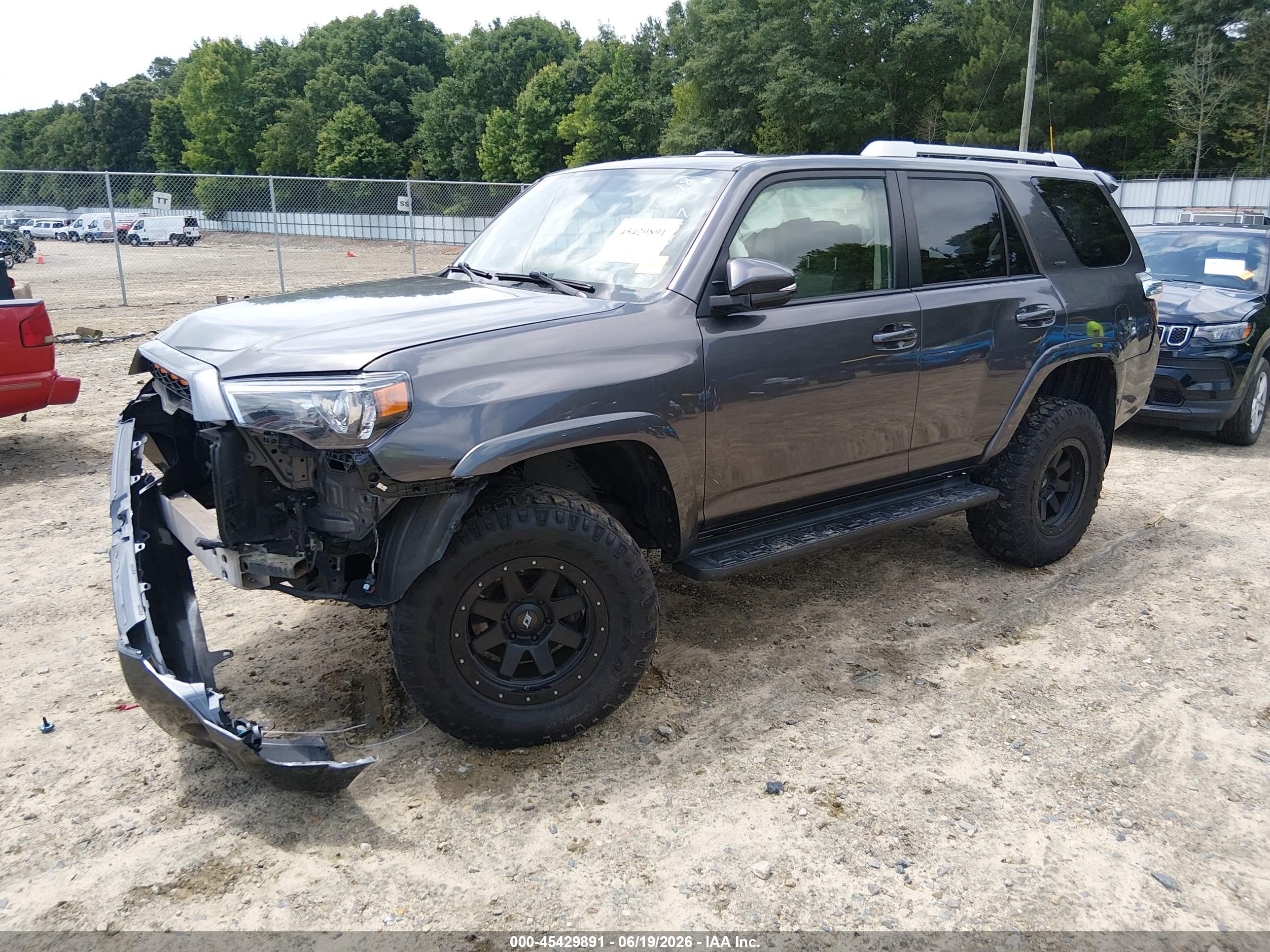 2015 Toyota 4runner Sr5 Premium Gray vin: JTEBU5JR0F5262017
