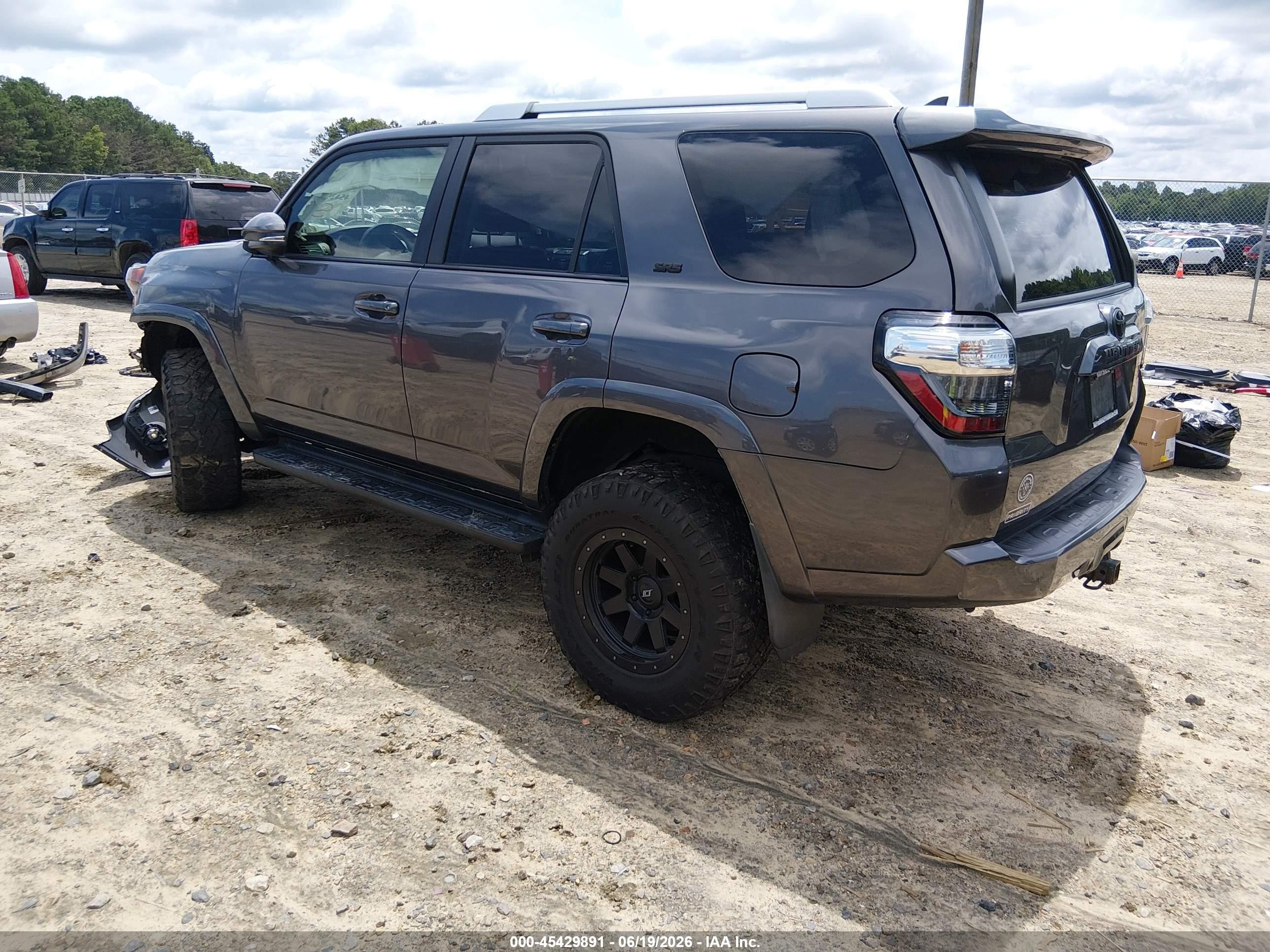 2015 Toyota 4runner Sr5 Premium Gray vin: JTEBU5JR0F5262017