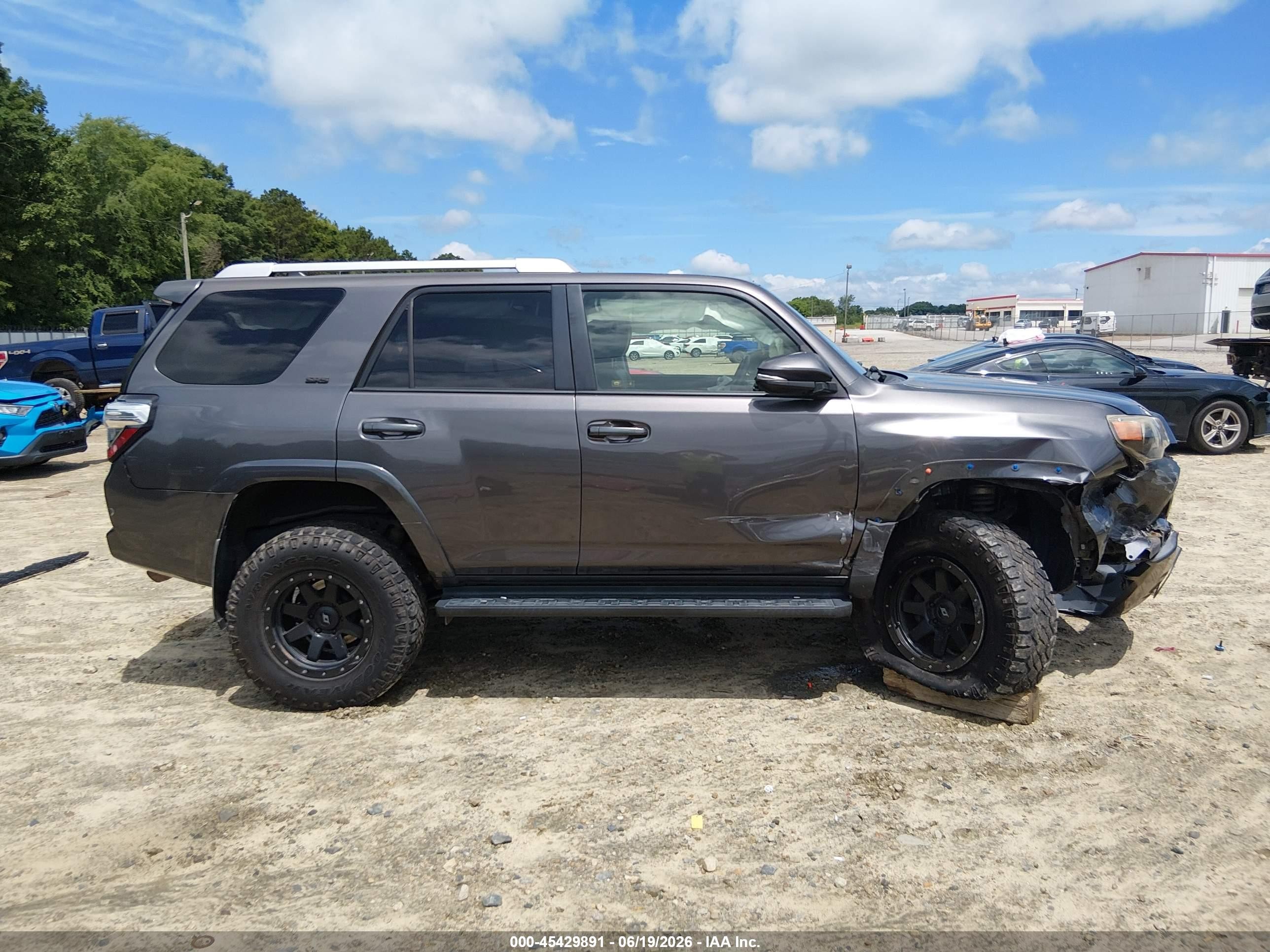 2015 Toyota 4runner Sr5 Premium Gray vin: JTEBU5JR0F5262017