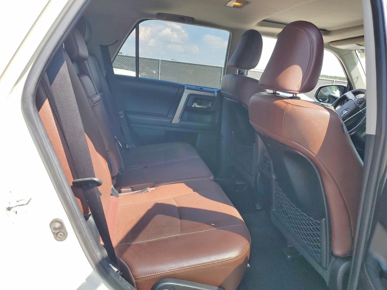 2015 Toyota 4runner Limited White vin: JTEBU5JR0F5263815