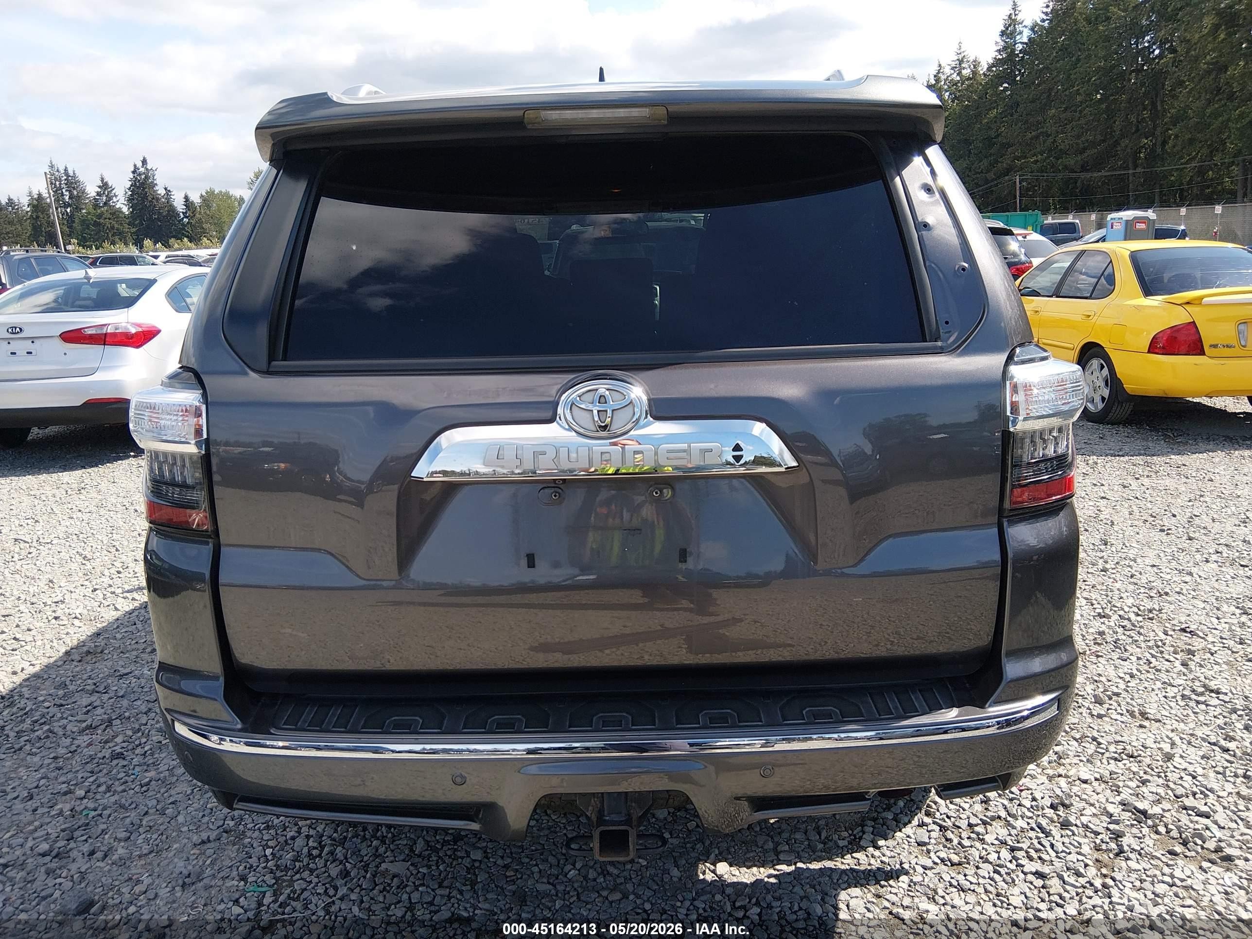 2018 Toyota 4runner Sr5 Серый vin: JTEBU5JR0J5505429