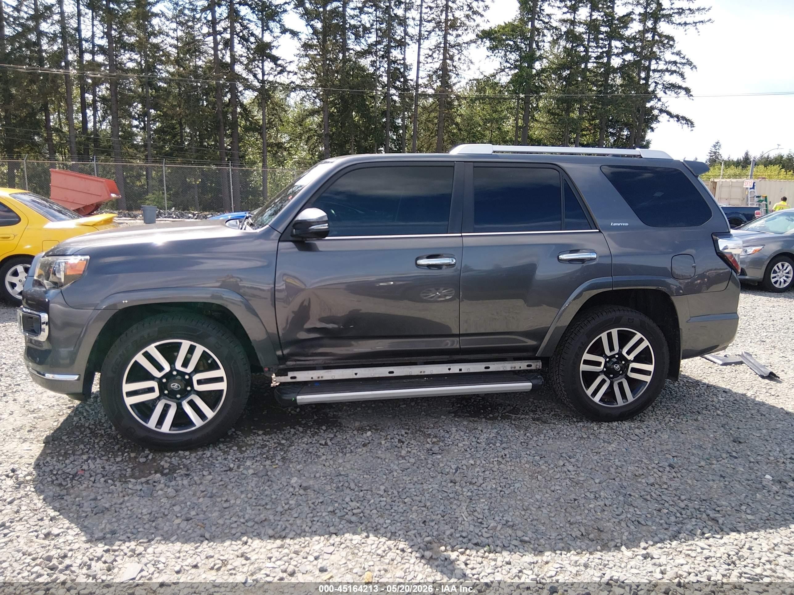 2018 Toyota 4runner Sr5 Серый vin: JTEBU5JR0J5505429