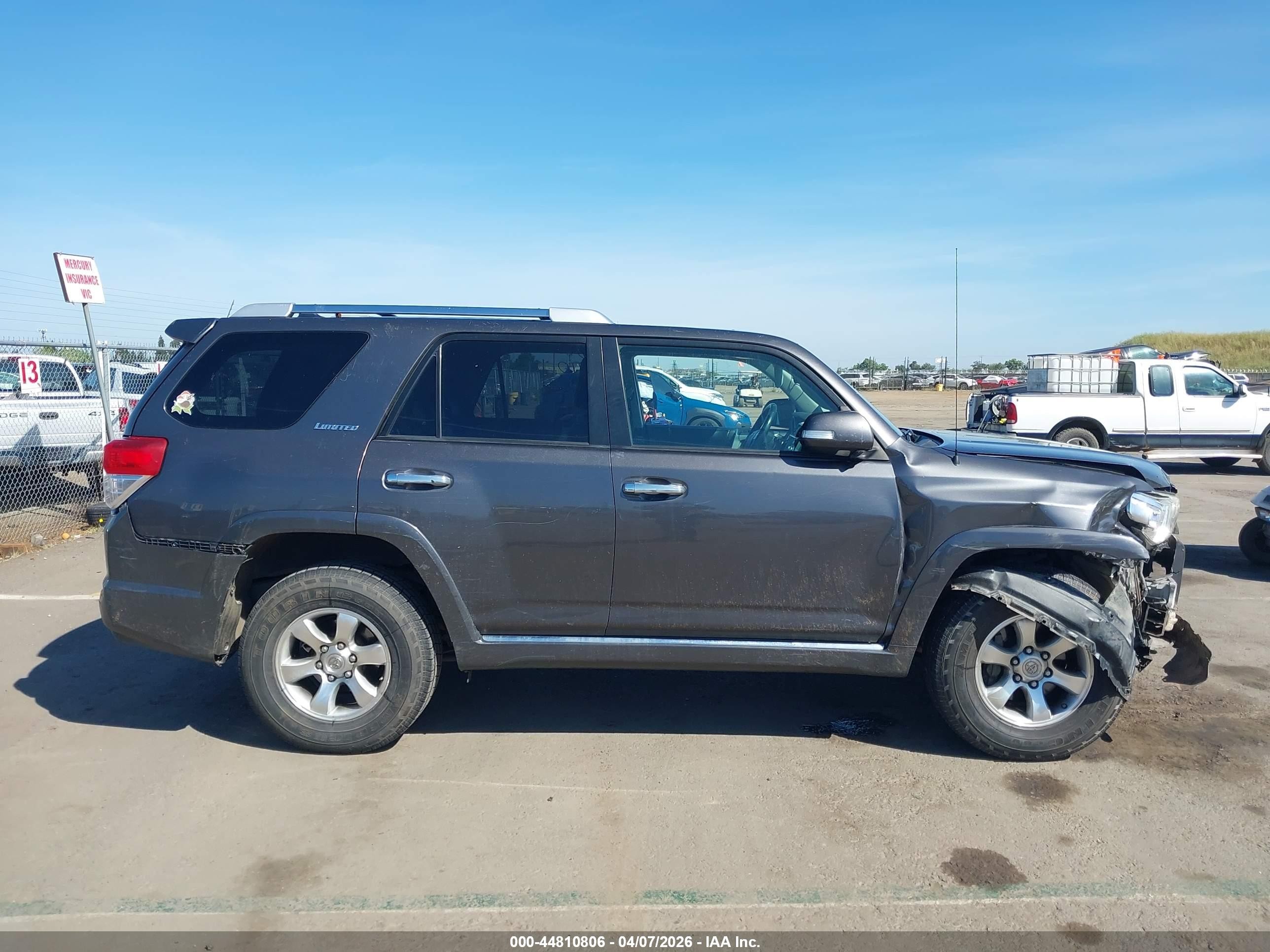2010 Toyota 4runner Limited V6 Серый vin: JTEBU5JR1A5024718