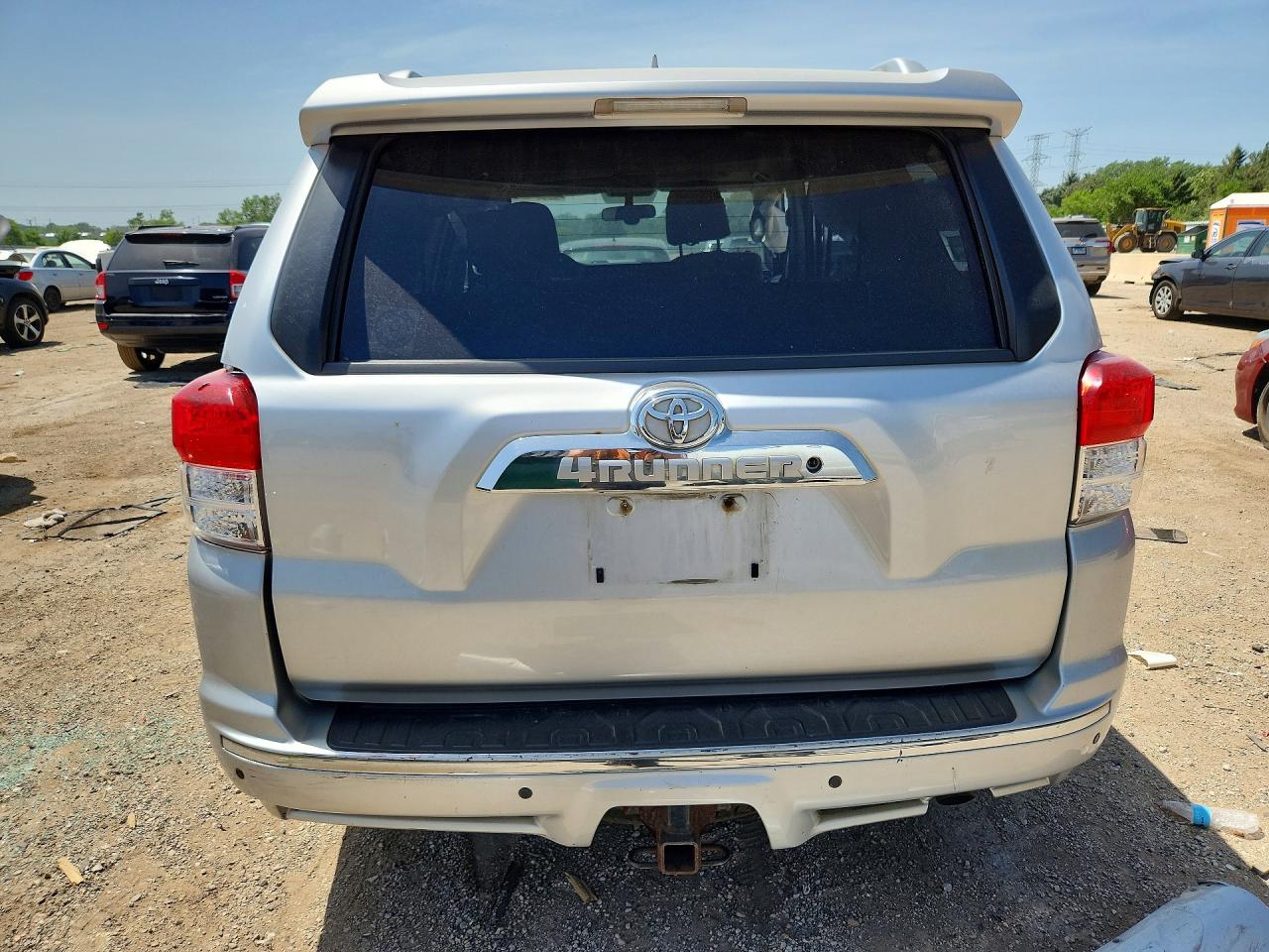 2010 Toyota 4runner Sr5 Silver vin: JTEBU5JR1A5032799