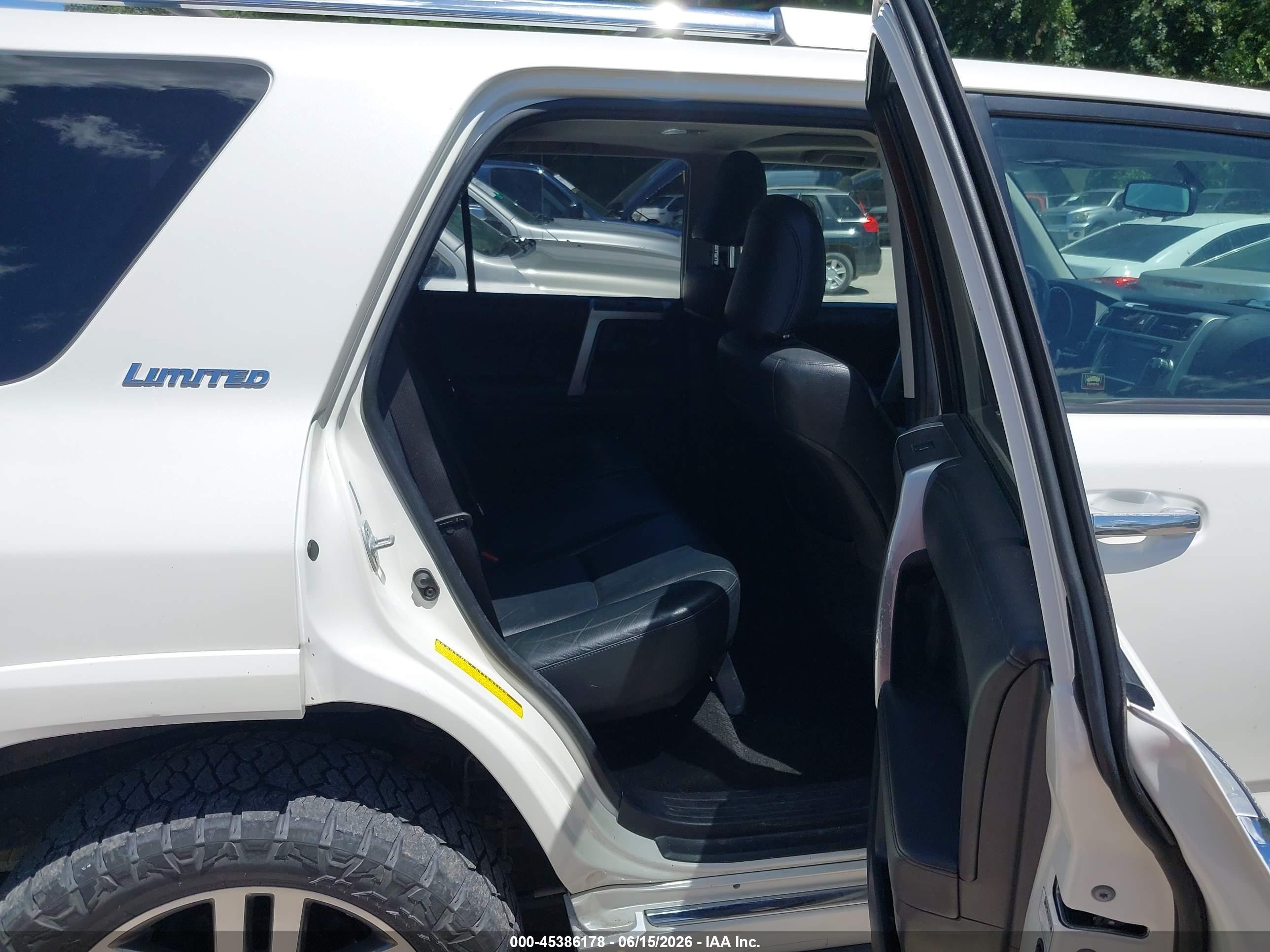 2011 Toyota 4runner Limited V6 White vin: JTEBU5JR1B5045876