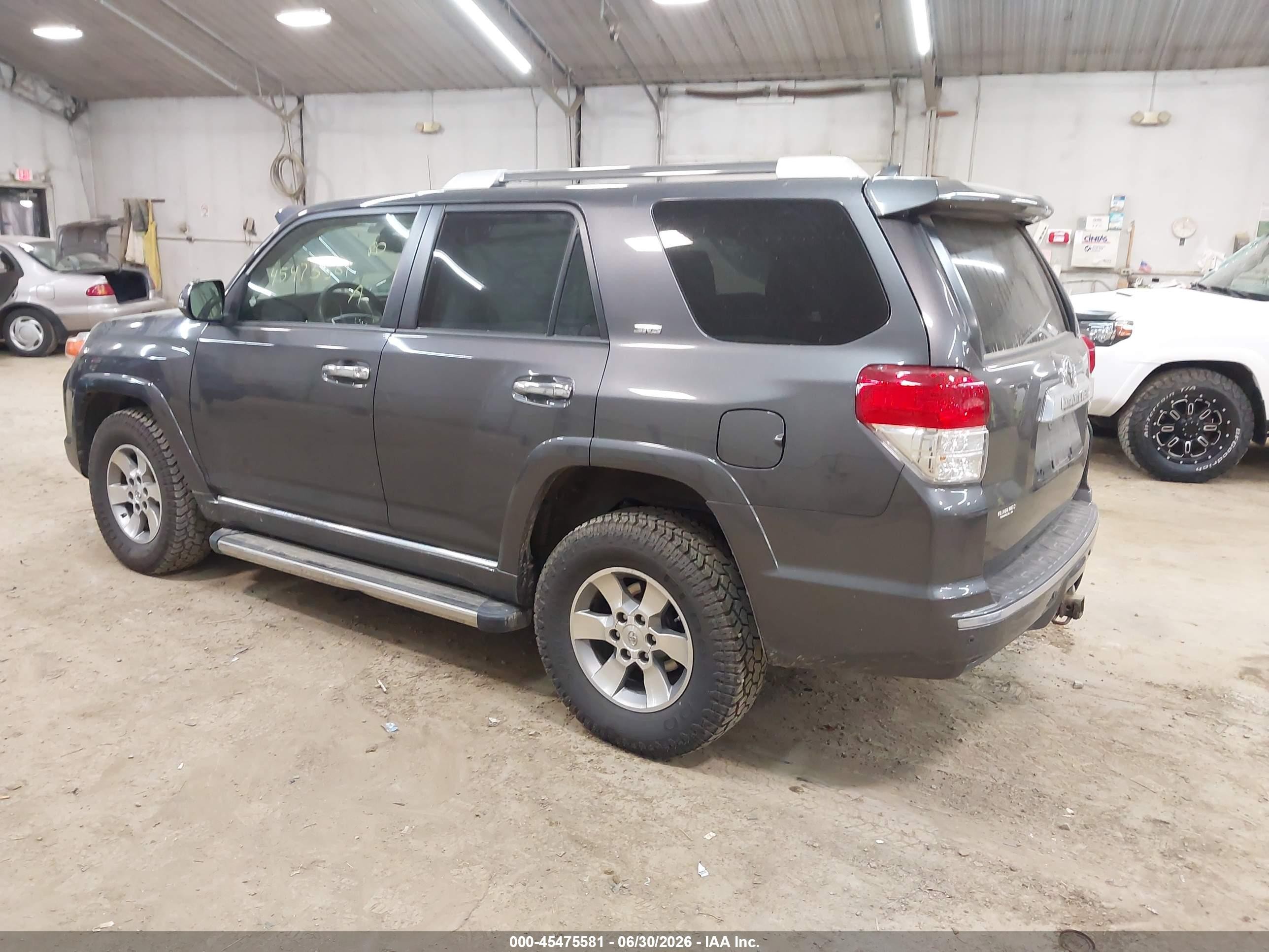 2011 Toyota 4runner Sr5 V6 Gray vin: JTEBU5JR1B5055811