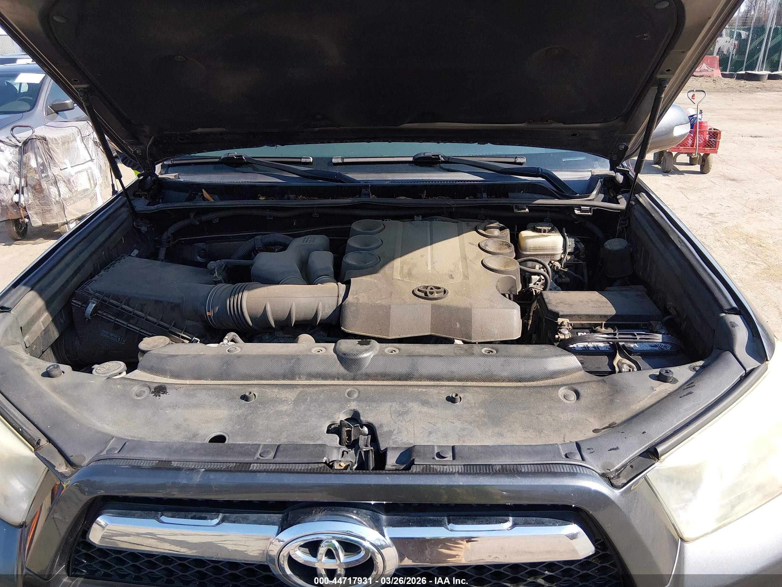 2011 Toyota 4runner Limited V6 Серый vin: JTEBU5JR1B5060975