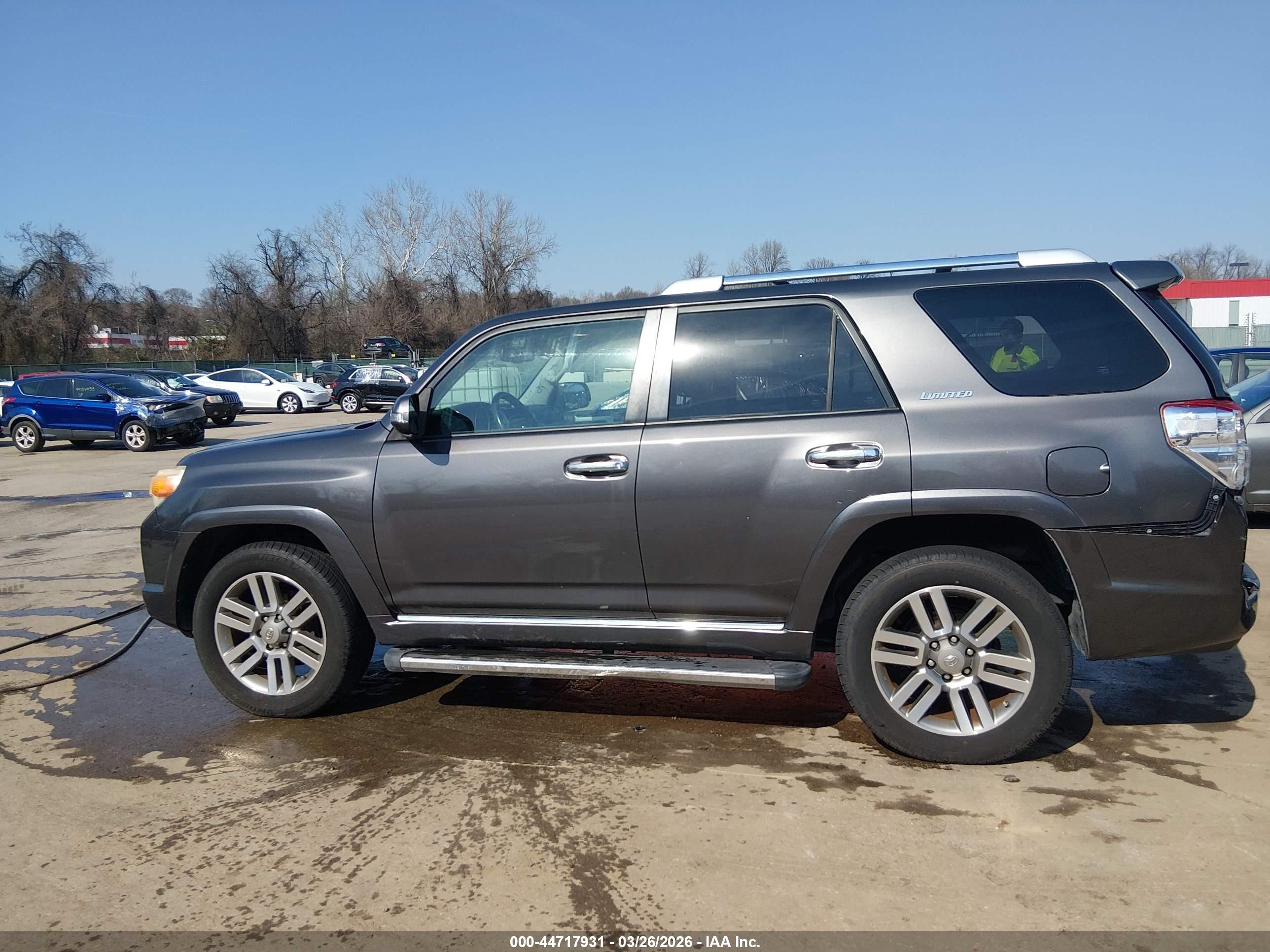 2011 Toyota 4runner Limited V6 Серый vin: JTEBU5JR1B5060975
