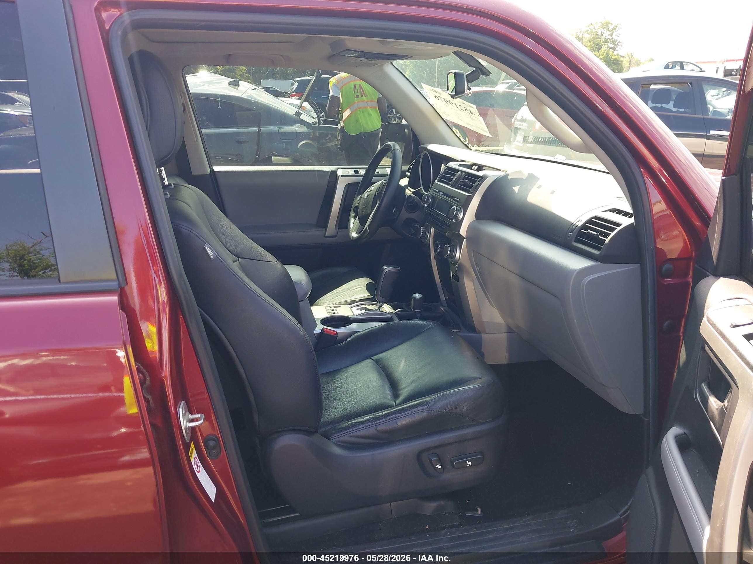 2011 Toyota 4runner Sr5 V6 Бордовый vin: JTEBU5JR1B5063276