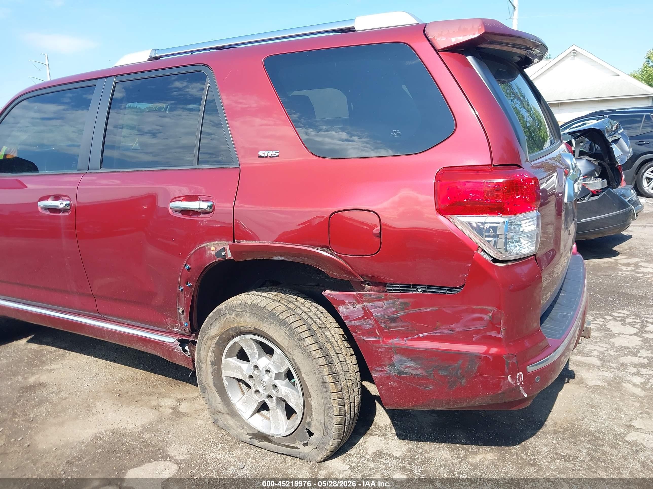 2011 Toyota 4runner Sr5 V6 Бордовый vin: JTEBU5JR1B5063276