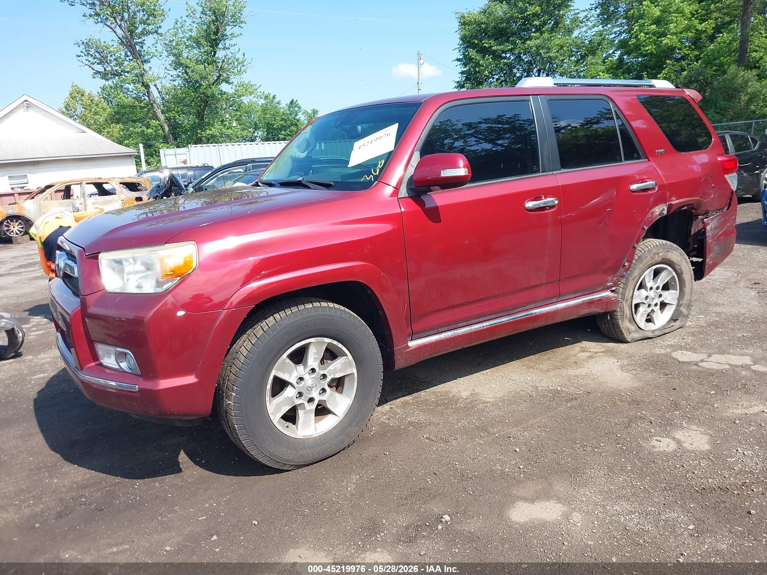 2011 Toyota 4runner Sr5 V6 Бордовый vin: JTEBU5JR1B5063276