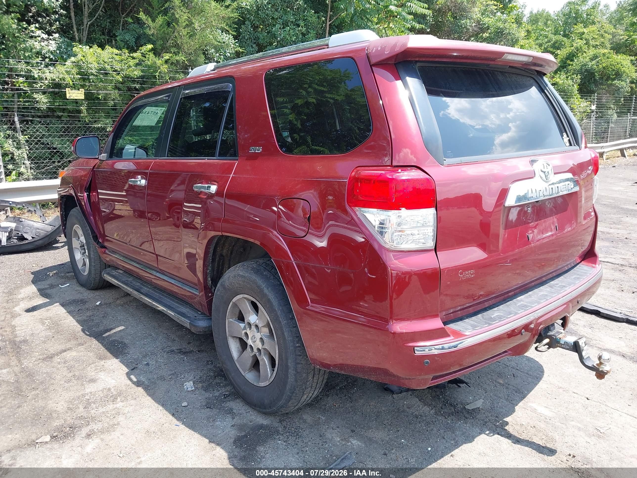 2011 Toyota 4runner Sr5 V6 Red vin: JTEBU5JR1B5063424