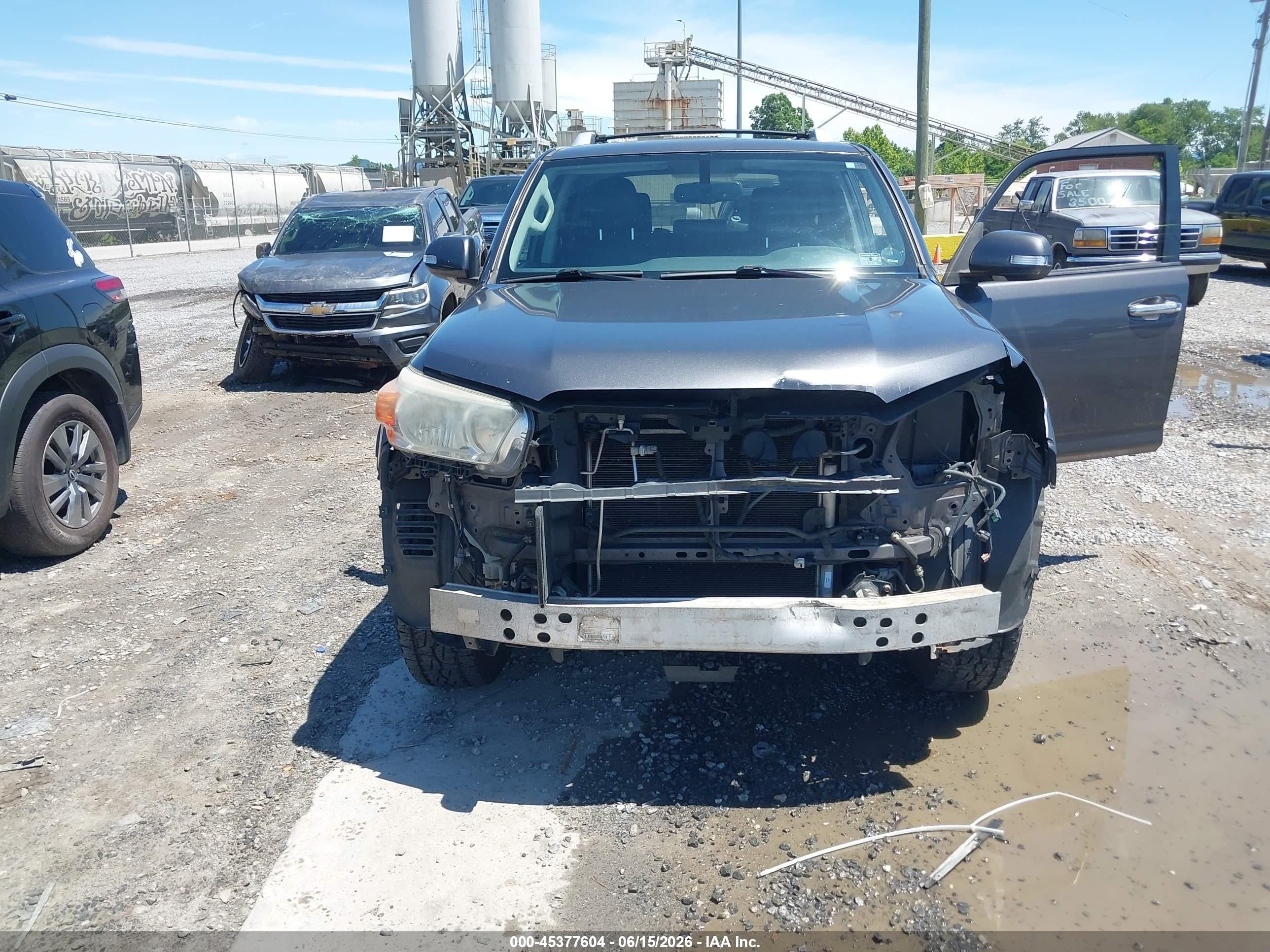 2011 Toyota 4runner Sr5 V6 Gray vin: JTEBU5JR1B5074553