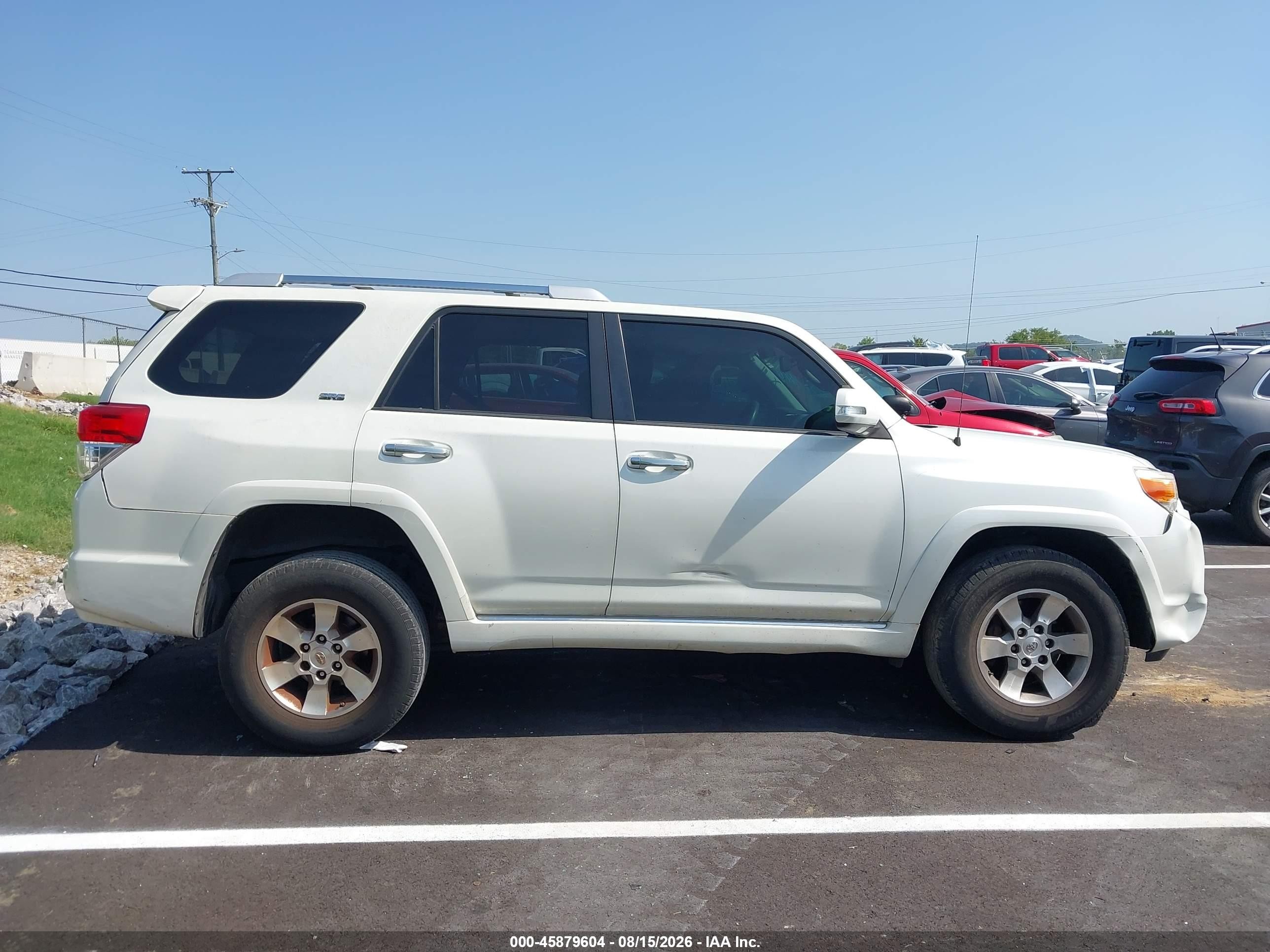 2012 Toyota 4runner Sr5 White vin: JTEBU5JR1C5080807