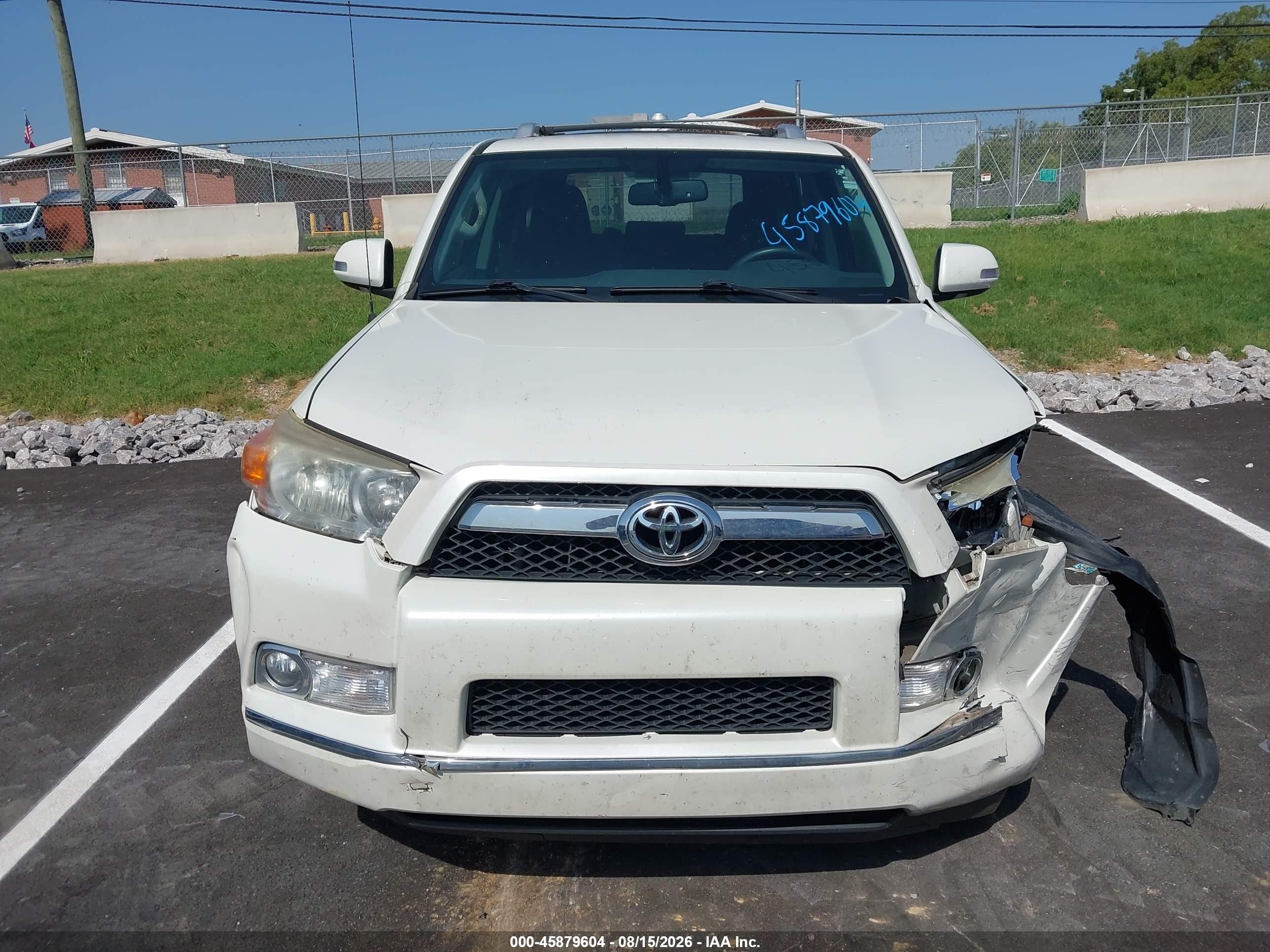 2012 Toyota 4runner Sr5 White vin: JTEBU5JR1C5080807