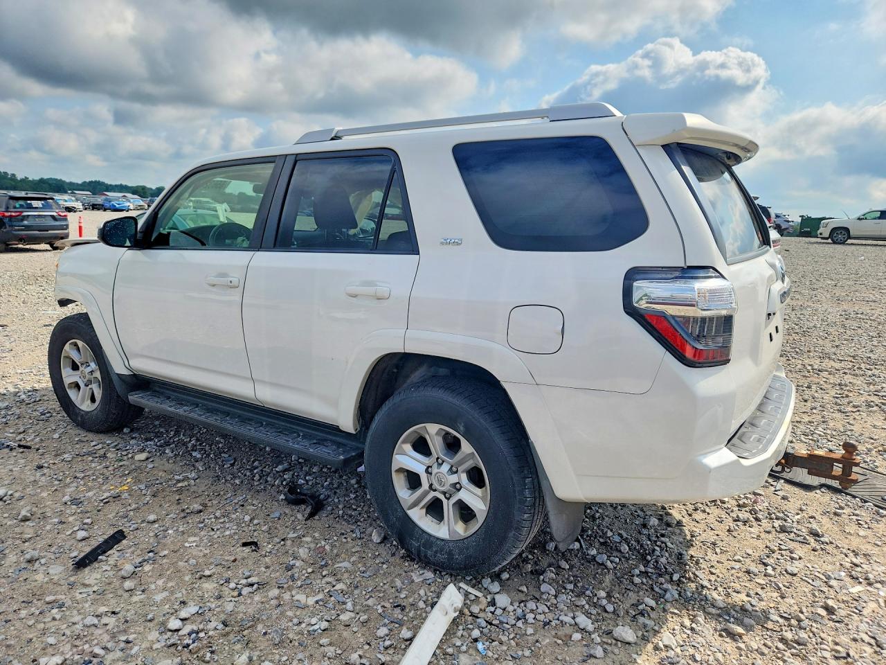 2014 Toyota 4runner Sr5 White vin: JTEBU5JR1E5154987