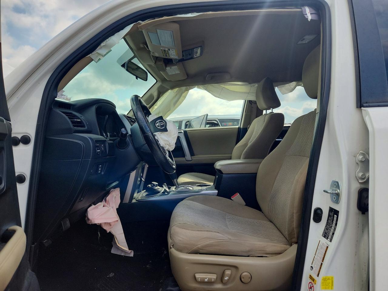 2014 Toyota 4runner Sr5 White vin: JTEBU5JR1E5154987