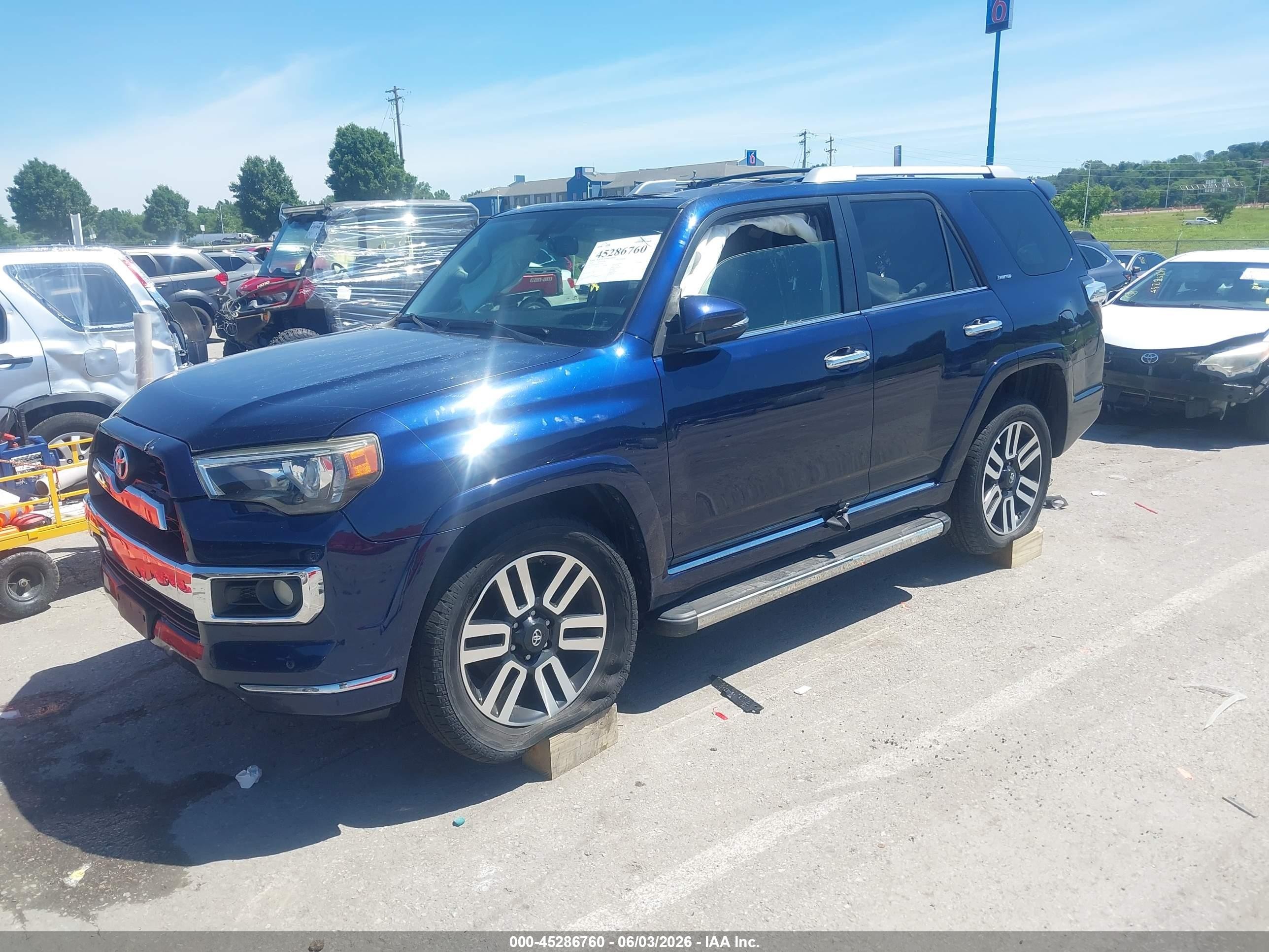 2015 Toyota 4runner Limited Blue vin: JTEBU5JR1F5215823