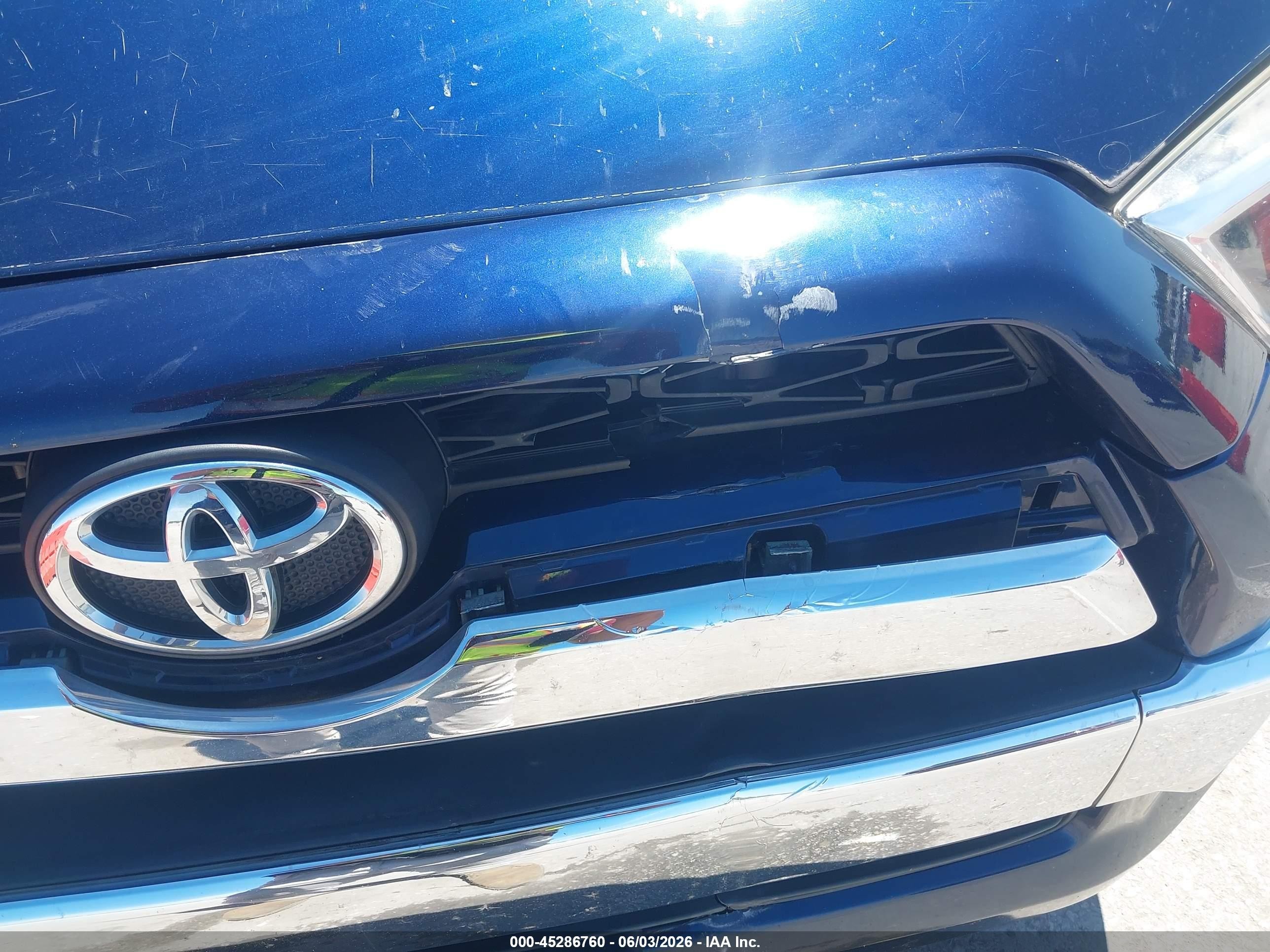 2015 Toyota 4runner Limited Blue vin: JTEBU5JR1F5215823
