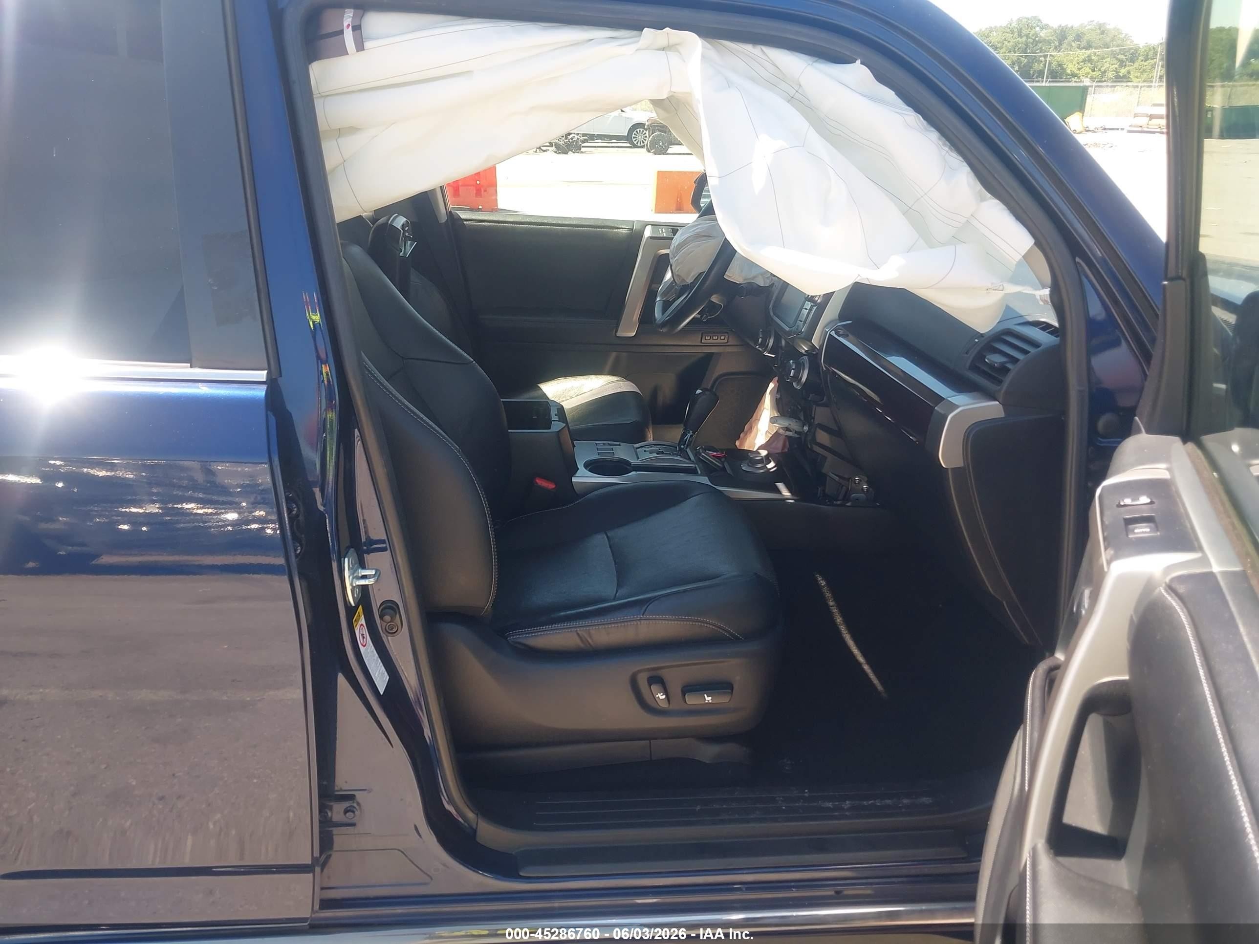 2015 Toyota 4runner Limited Blue vin: JTEBU5JR1F5215823