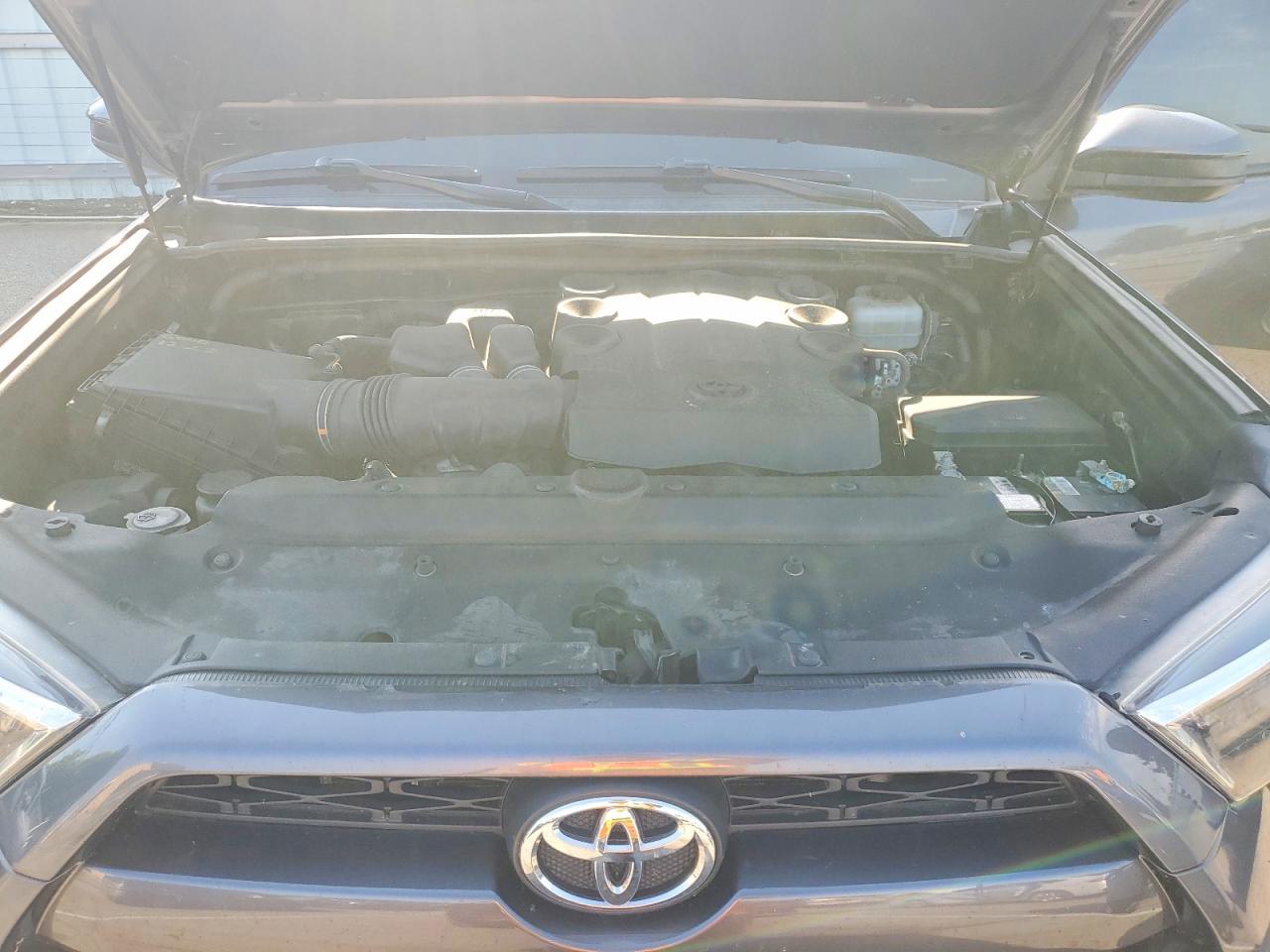 2015 Toyota 4runner Sr5 Серый vin: JTEBU5JR1F5232587
