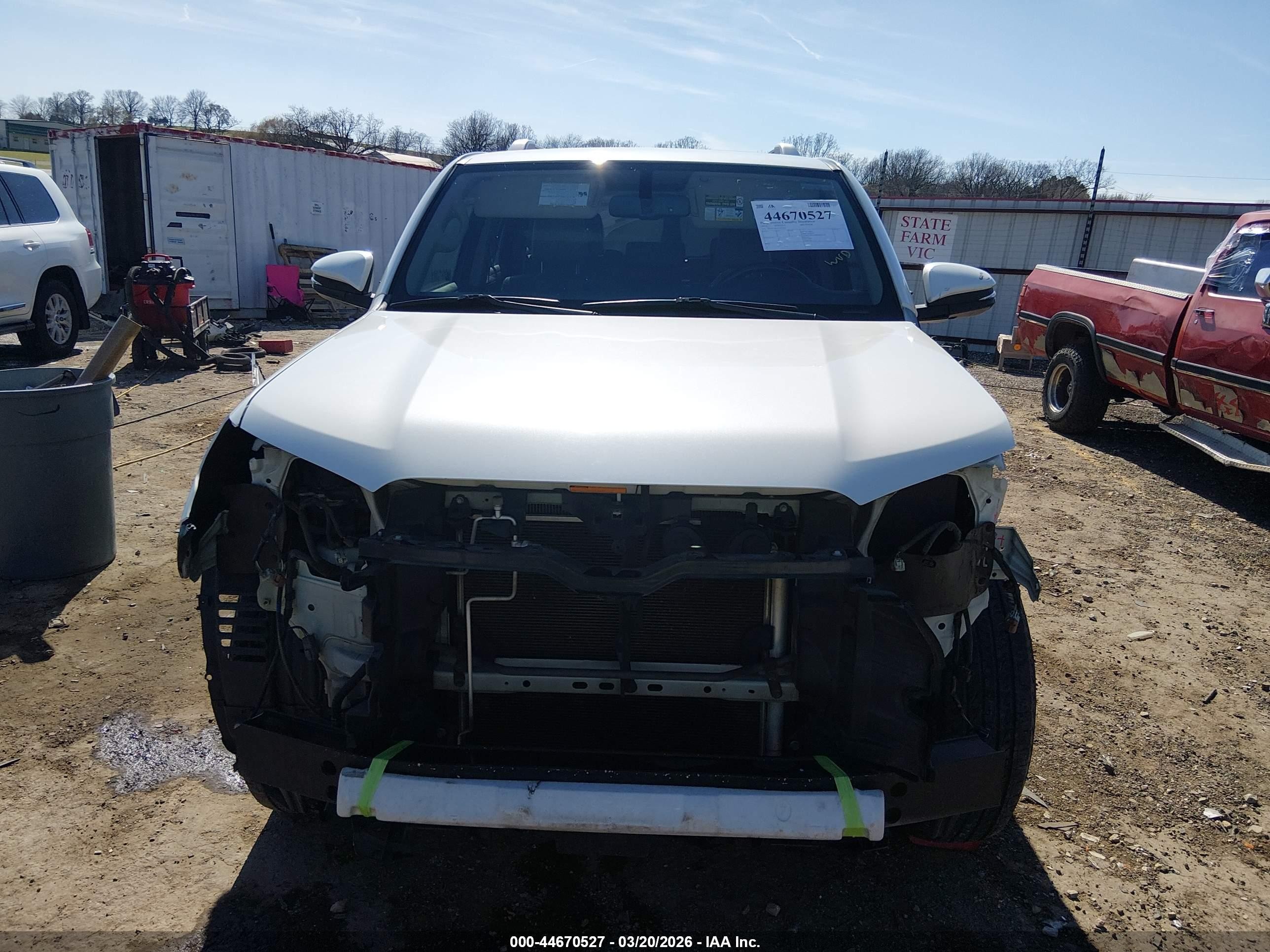 2015 Toyota 4runner Limited White vin: JTEBU5JR1F5239569