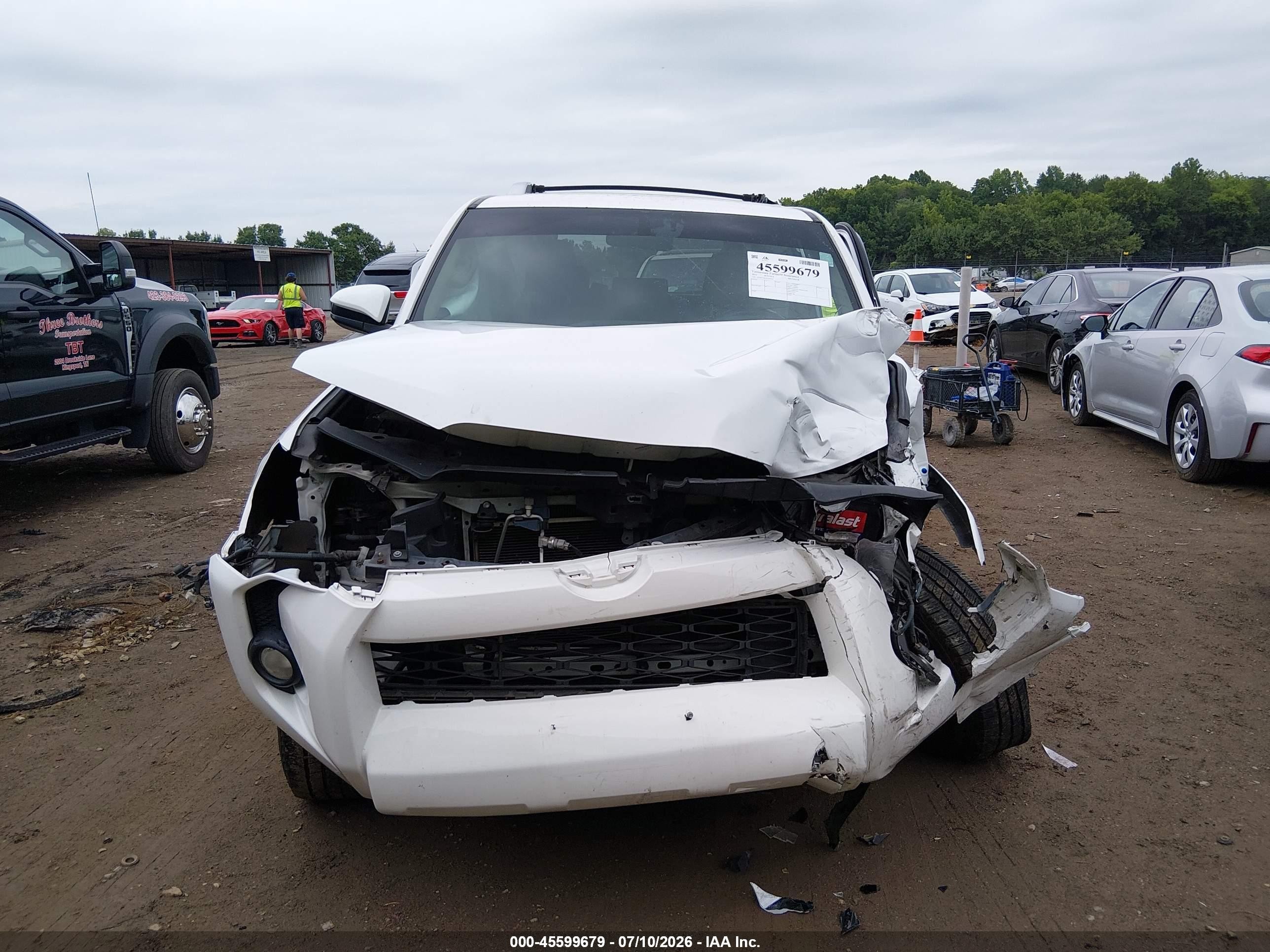 2015 Toyota 4runner Sr5 White vin: JTEBU5JR1F5252161