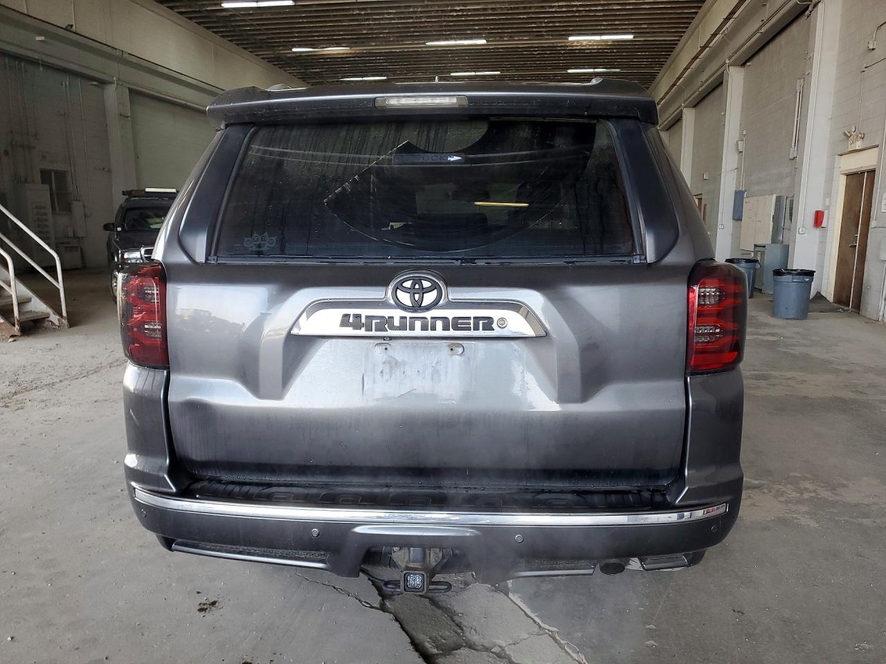 2010 Toyota 4runner Sr5 Gray vin: JTEBU5JR2A5019267
