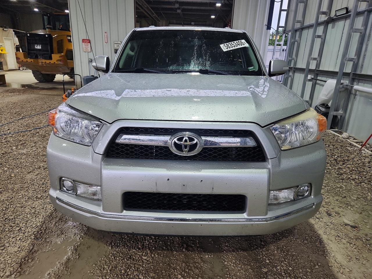 2010 Toyota 4runner Limited Silver vin: JTEBU5JR2A5032889