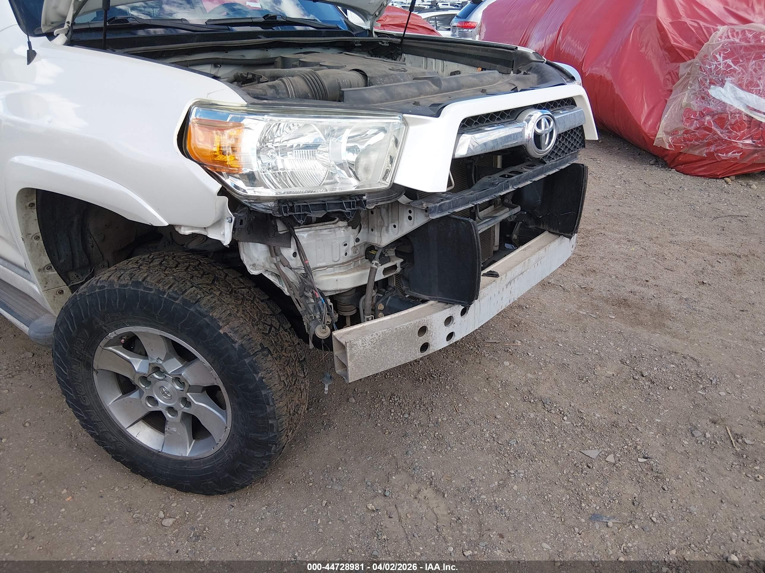 2011 Toyota 4runner Sr5 V6 White vin: JTEBU5JR2B5033882
