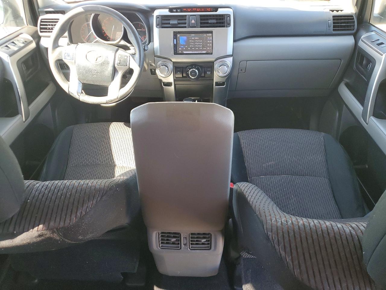 2011 Toyota 4runner Sr5 Silver vin: JTEBU5JR2B5034658