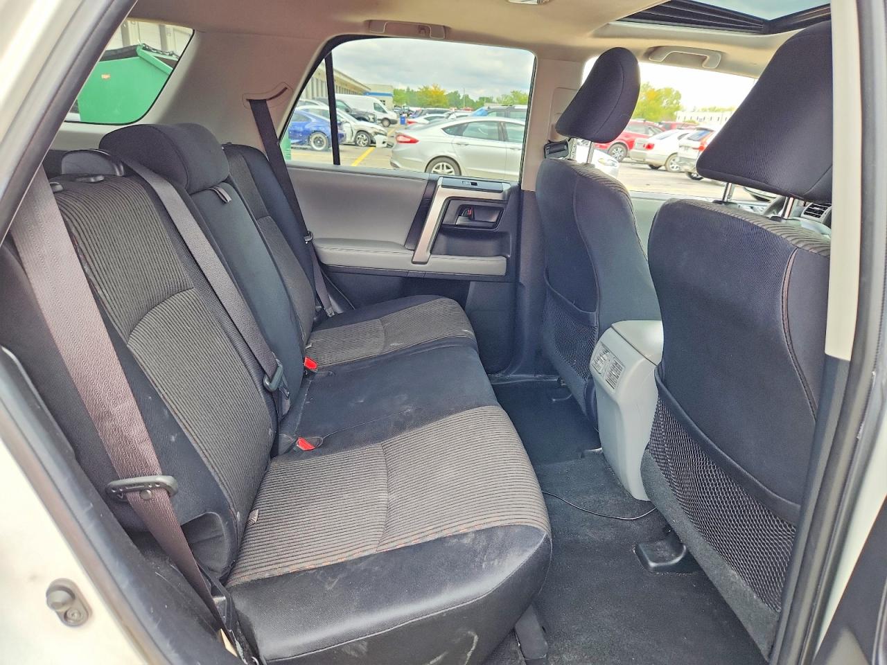 2012 Toyota 4runner Sr5 White vin: JTEBU5JR2C5092819