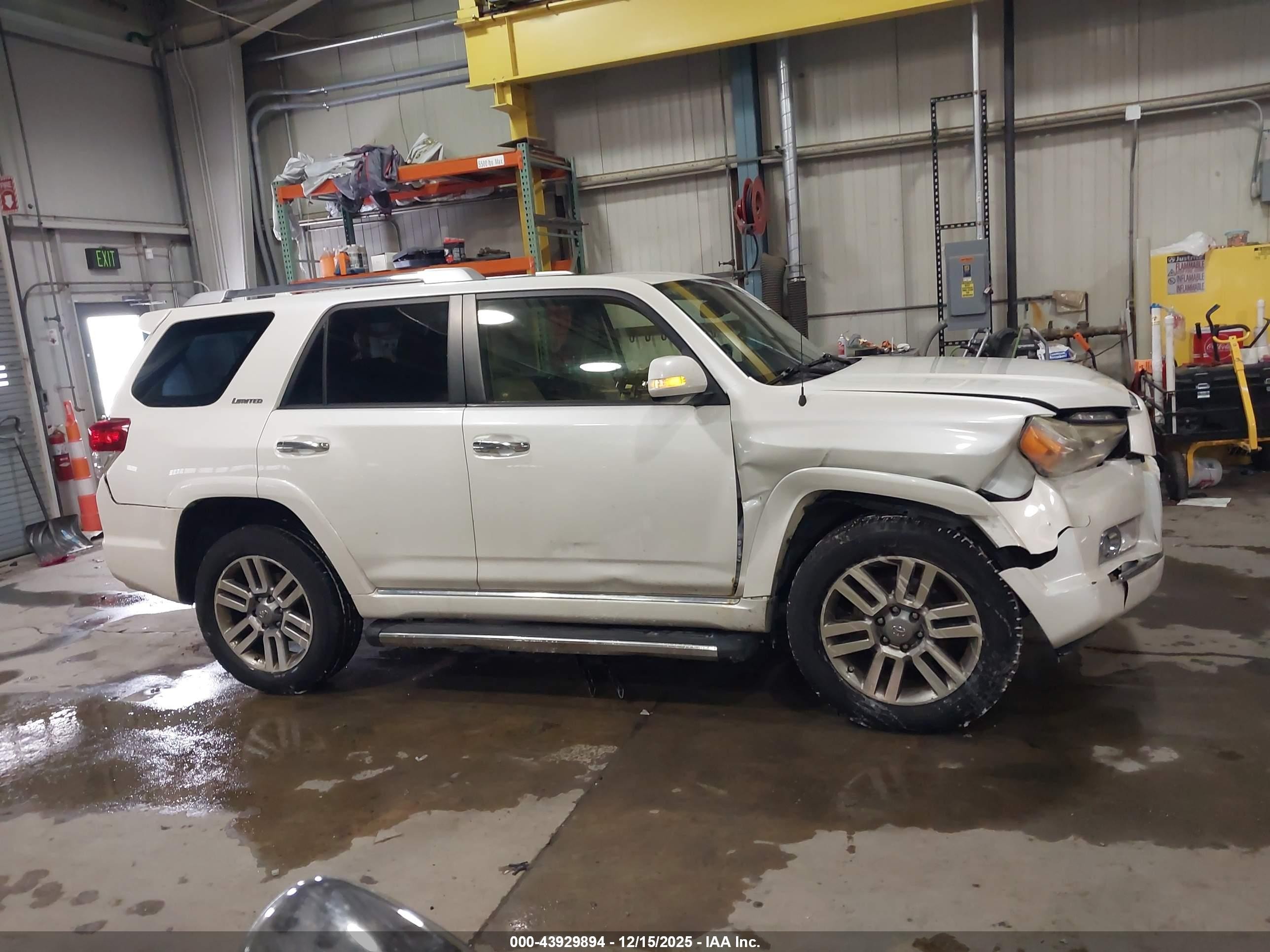 2012 Toyota 4runner Limited Белый vin: JTEBU5JR2C5109246
