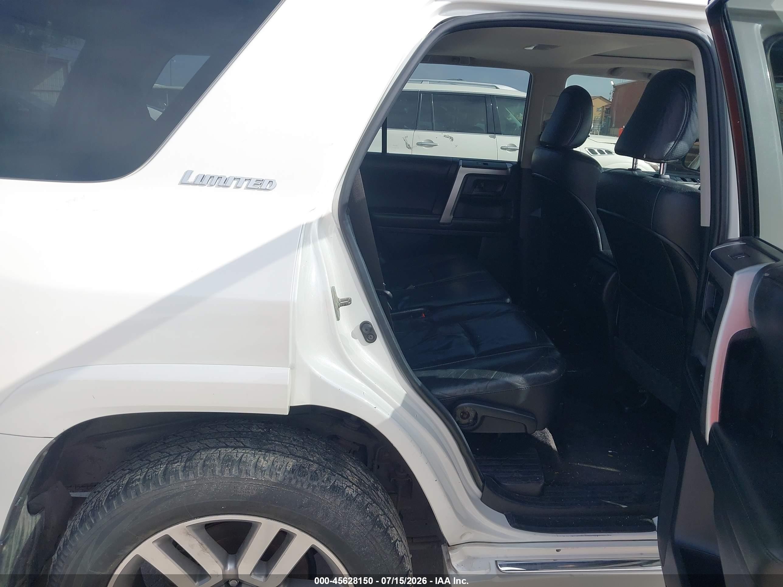 2013 Toyota 4runner Limited White vin: JTEBU5JR2D5114786