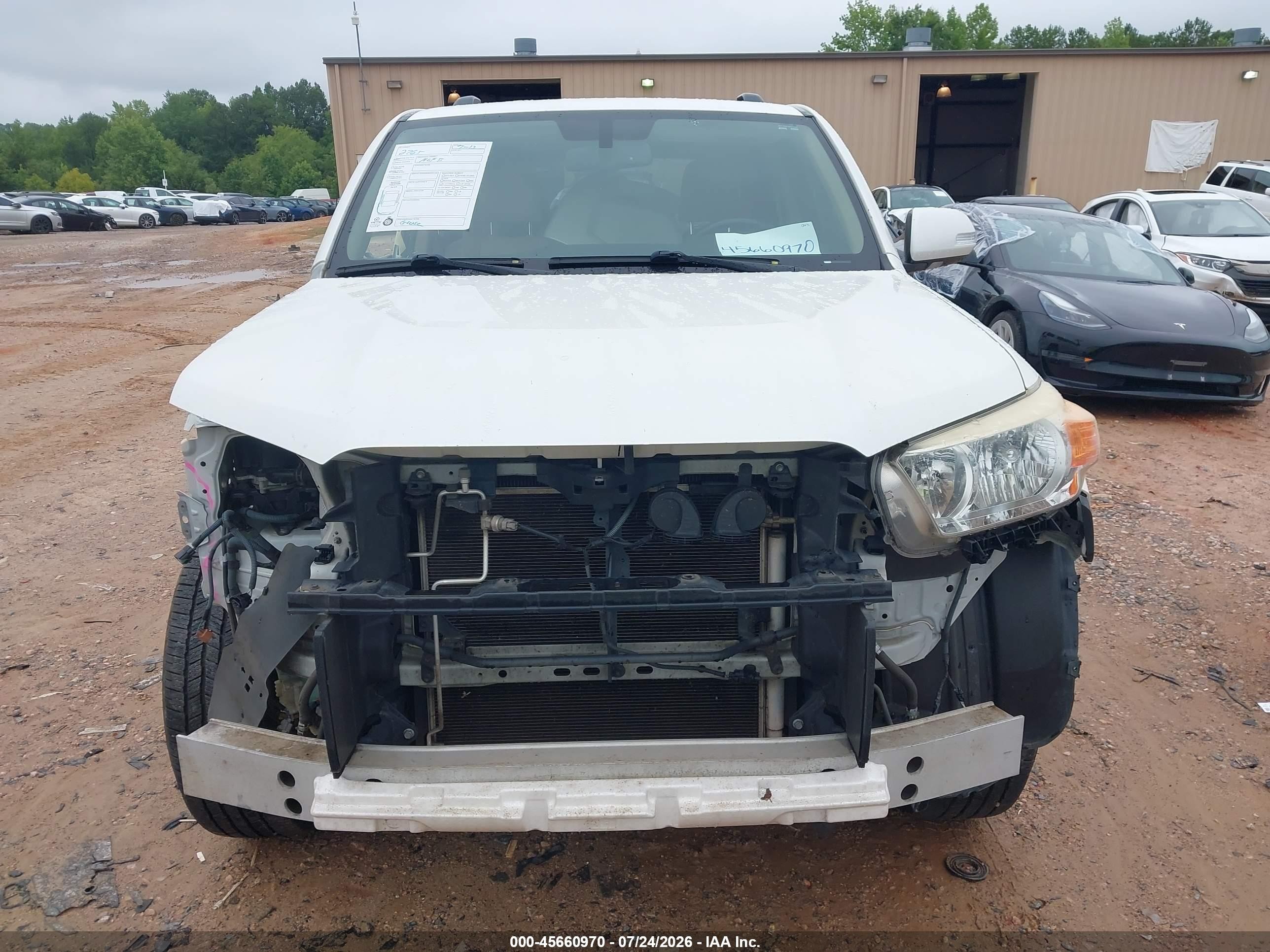 2013 Toyota 4runner Limited White vin: JTEBU5JR2D5138876